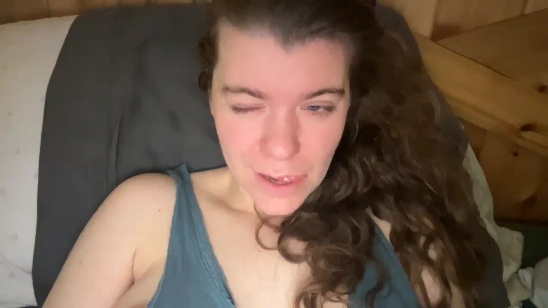 Gallery image thumbnail from Trixiegirl3's myfreecams stream on, 02/11/2026, 01:46 image 15 of 20