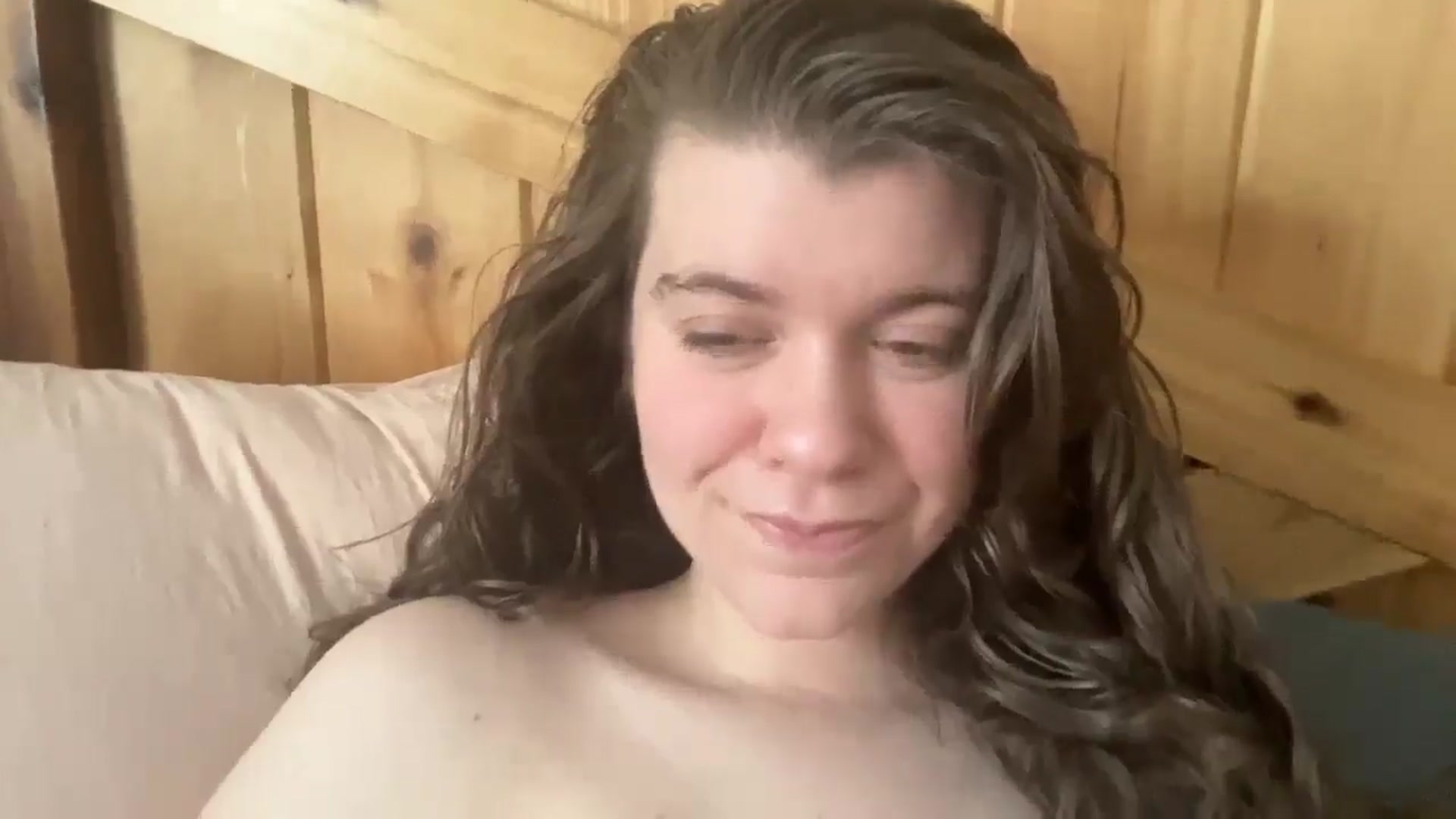 Gallery image thumbnail from Trixiegirl3's myfreecams stream on, 02/17/2026, 23:40 image 7 of 20
