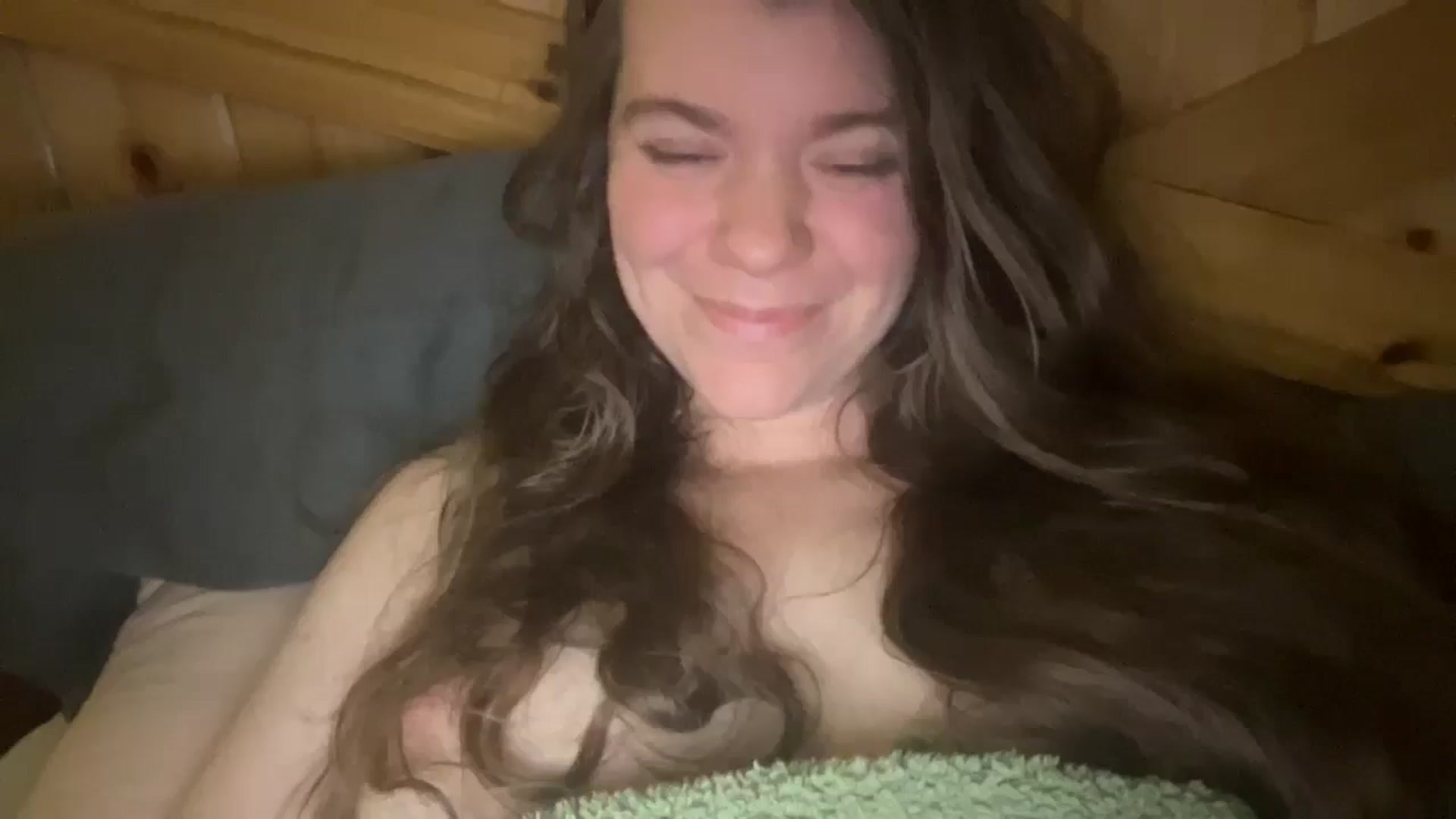 Gallery image thumbnail from Trixiegirl3's myfreecams stream on, 02/19/2026, 03:28 image 10 of 20
