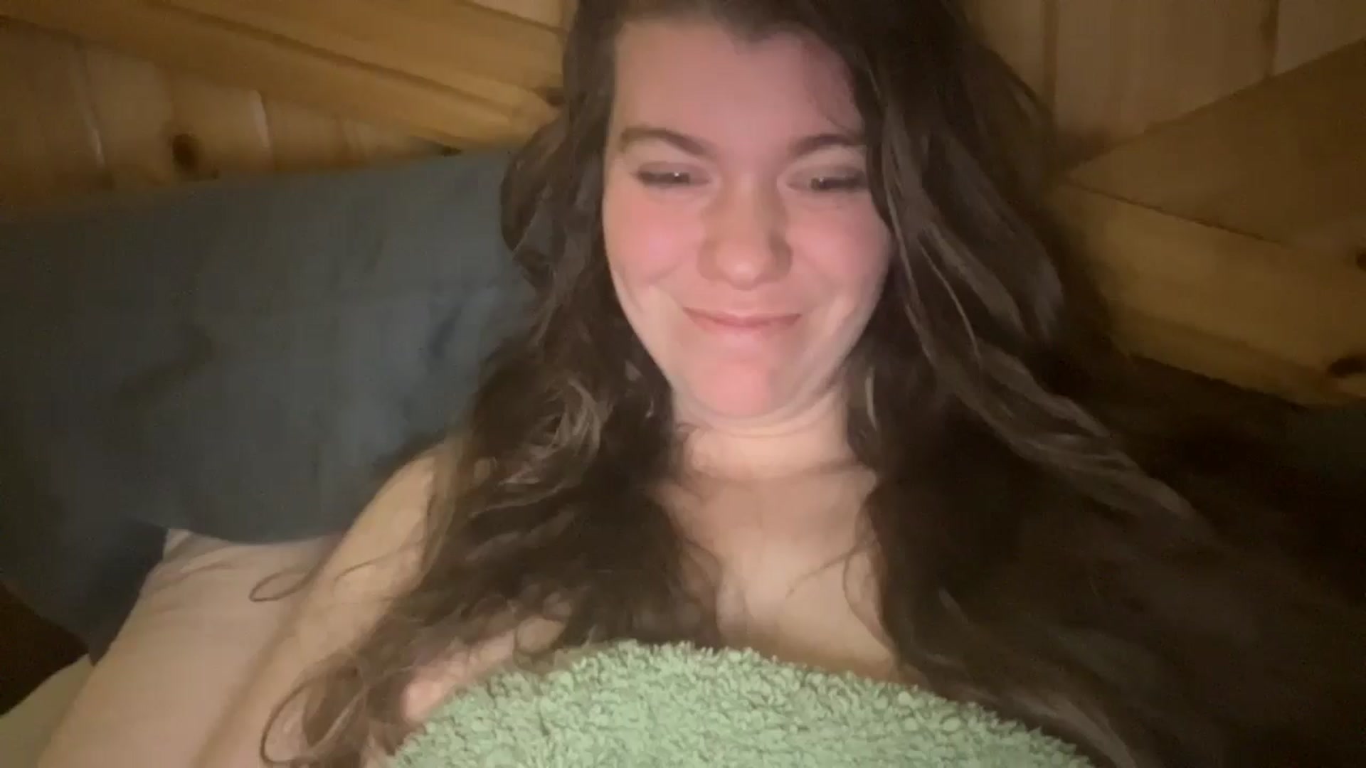 Gallery image thumbnail from Trixiegirl3's myfreecams stream on, 02/19/2026, 03:28 image 15 of 20