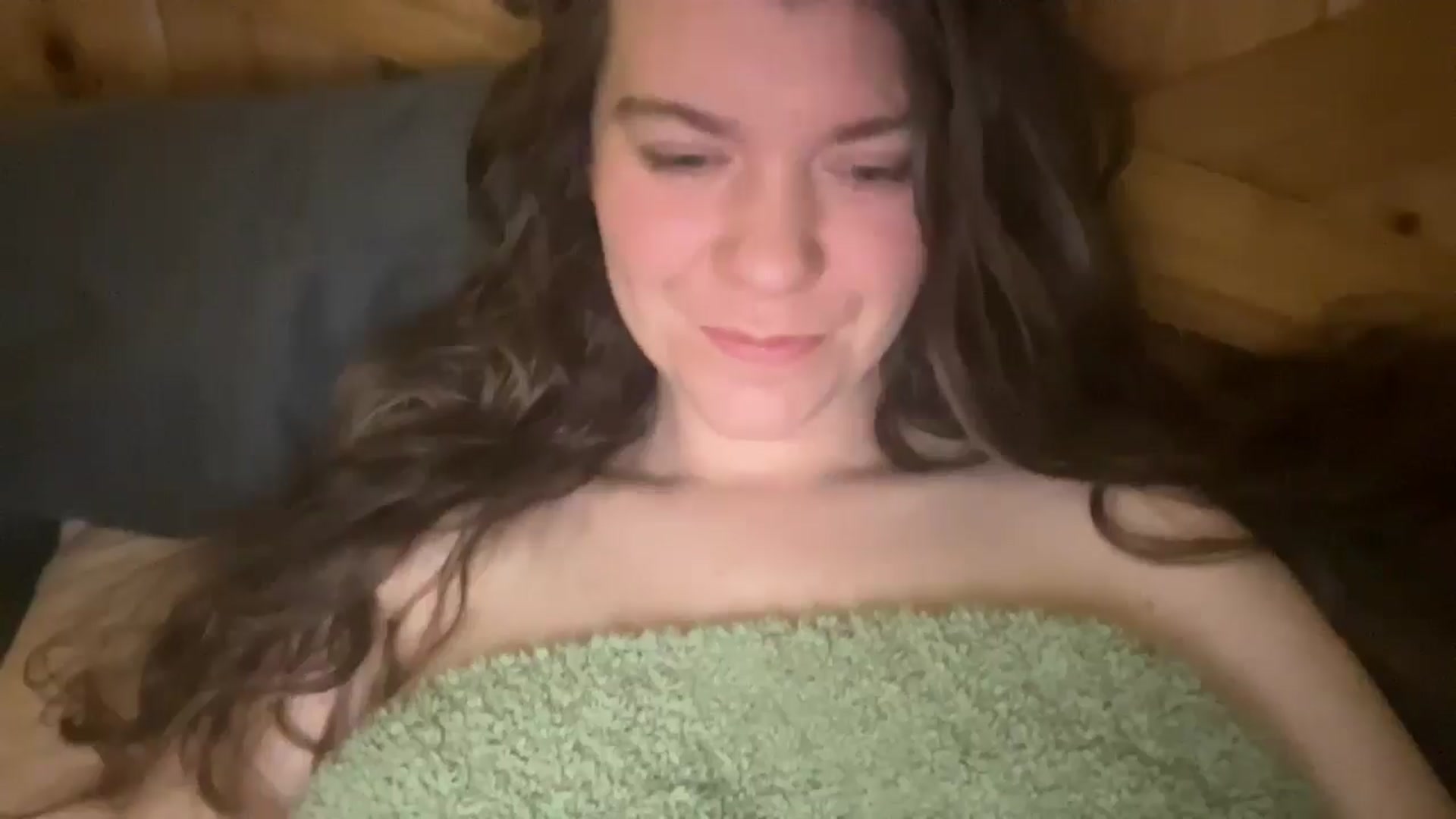 Gallery image thumbnail from Trixiegirl3's myfreecams stream on, 02/19/2026, 03:28 image 17 of 20