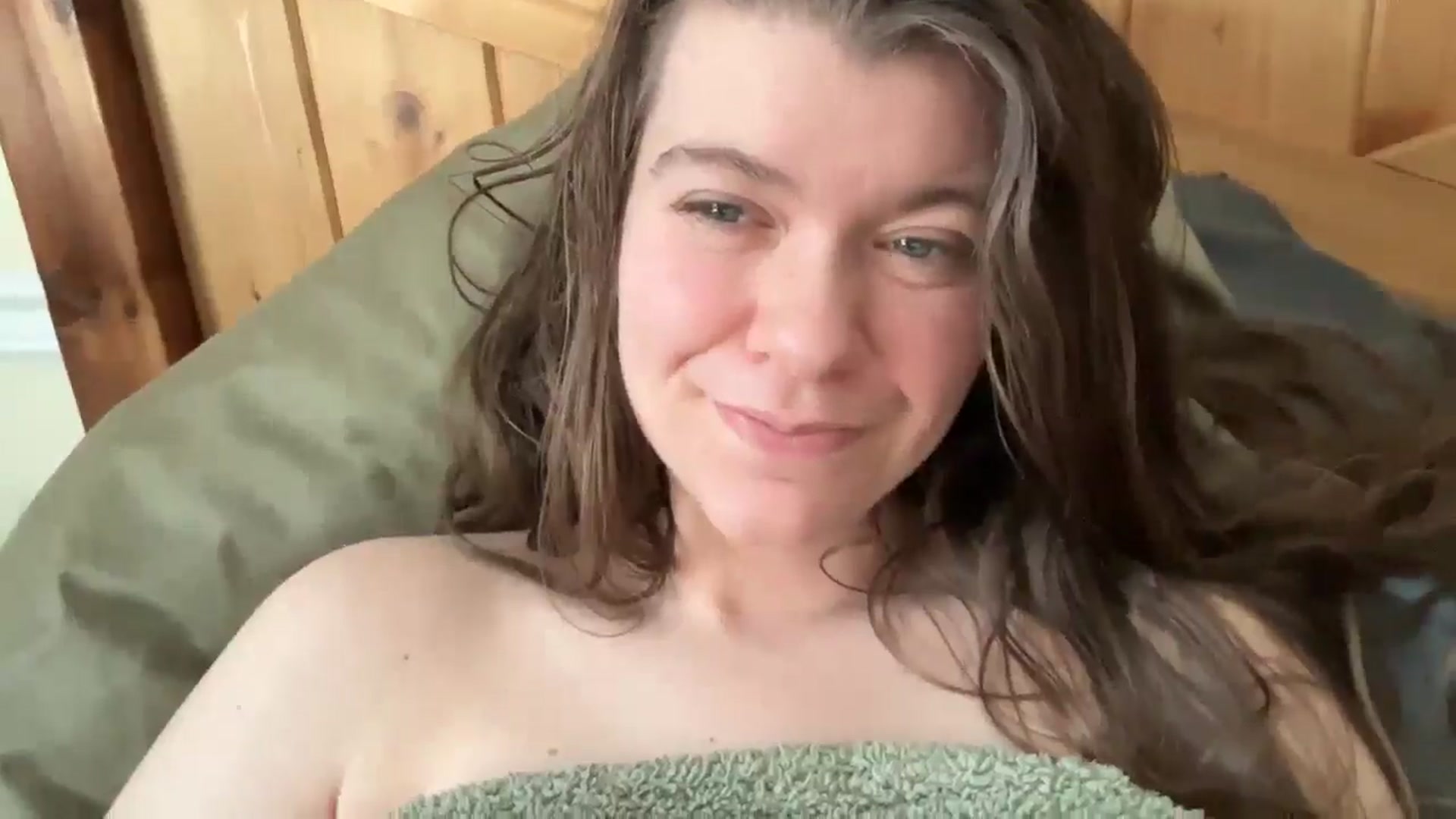 Gallery image thumbnail from Trixiegirl3's myfreecams stream on, 03/02/2026, 24:52 image 12 of 20