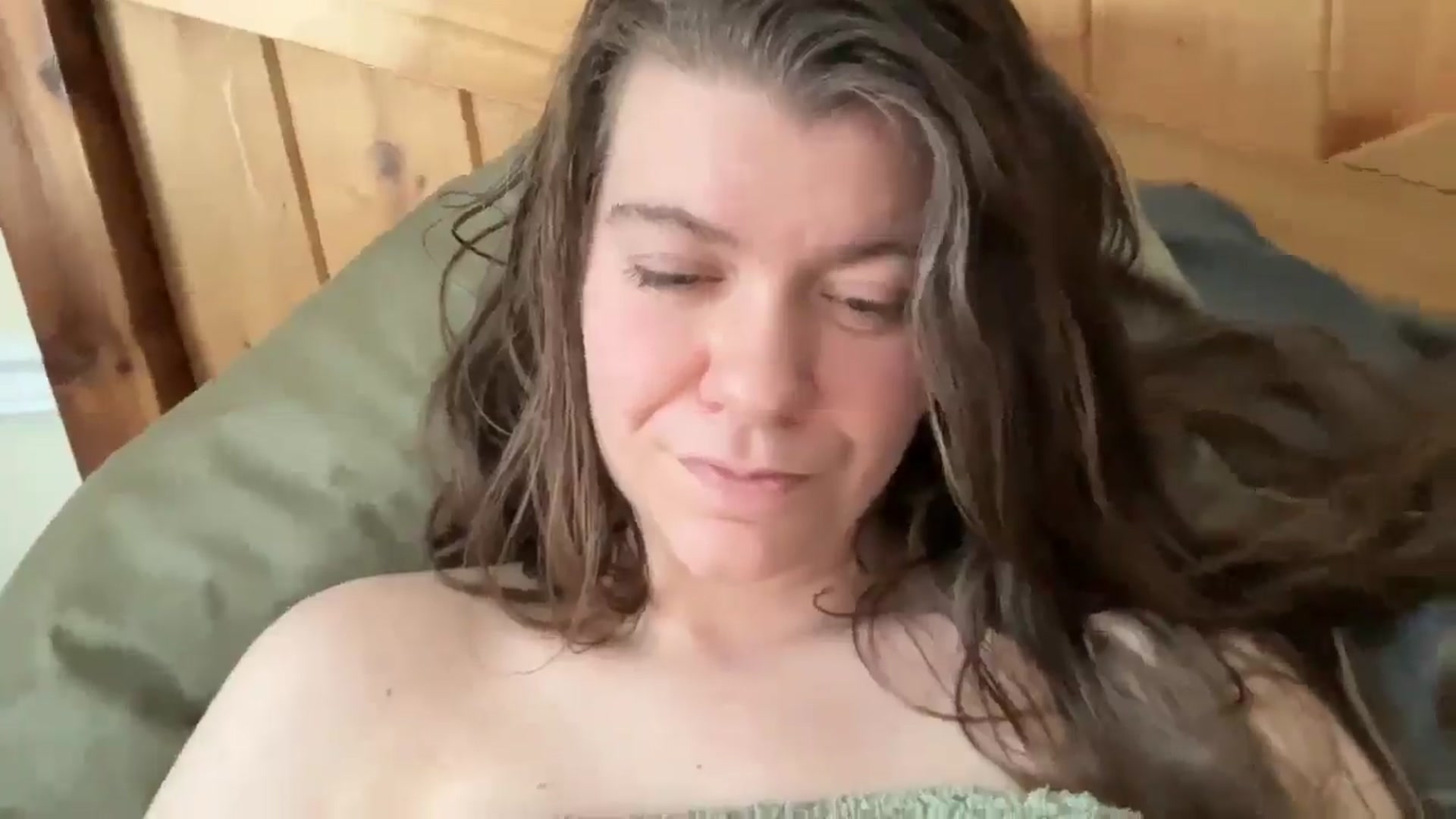 Gallery image thumbnail from Trixiegirl3's myfreecams stream on, 03/02/2026, 24:52 image 16 of 20