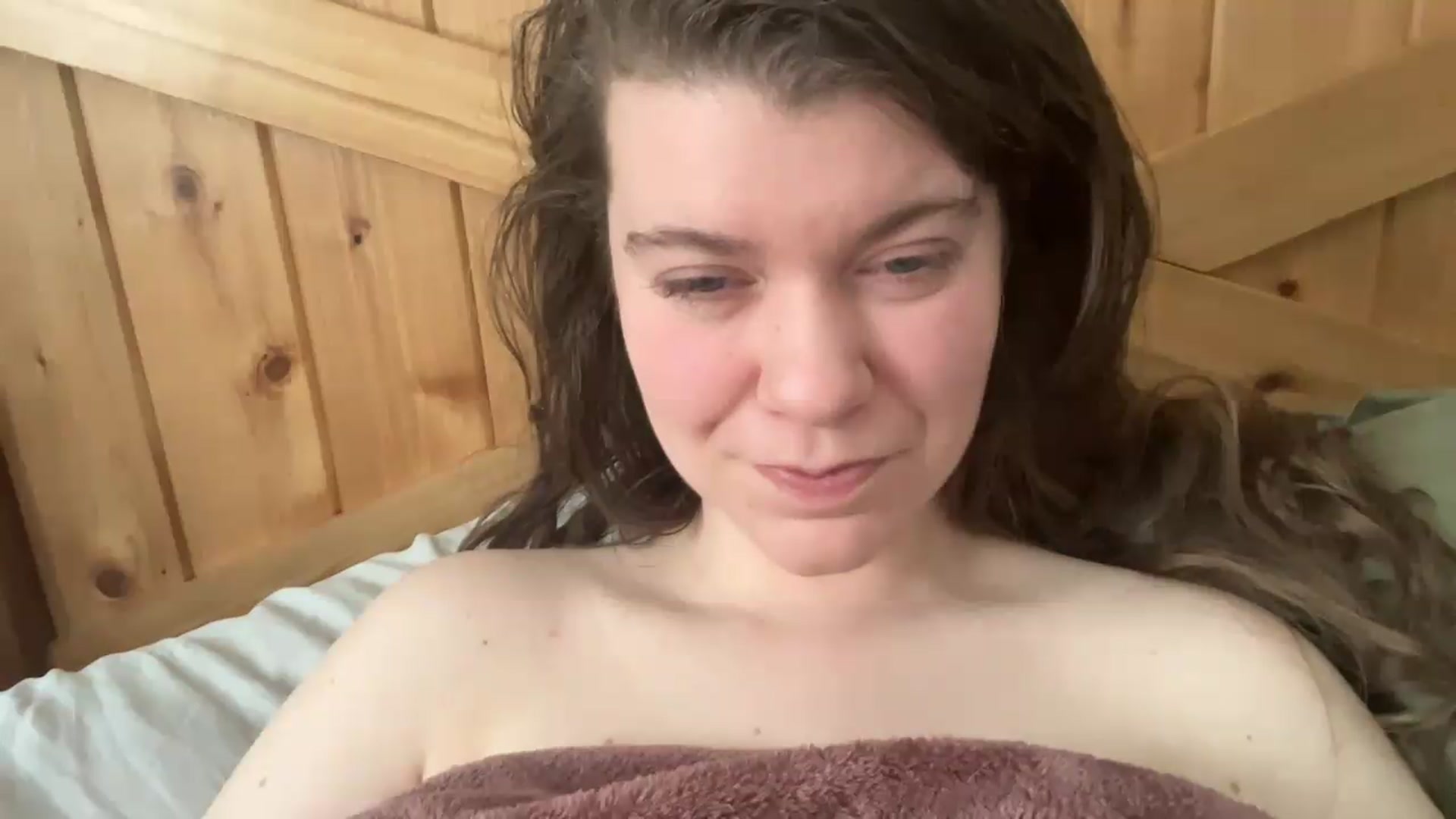 Gallery image thumbnail from Trixiegirl3's myfreecams stream on, 03/07/2026, 24:31 image 4 of 20