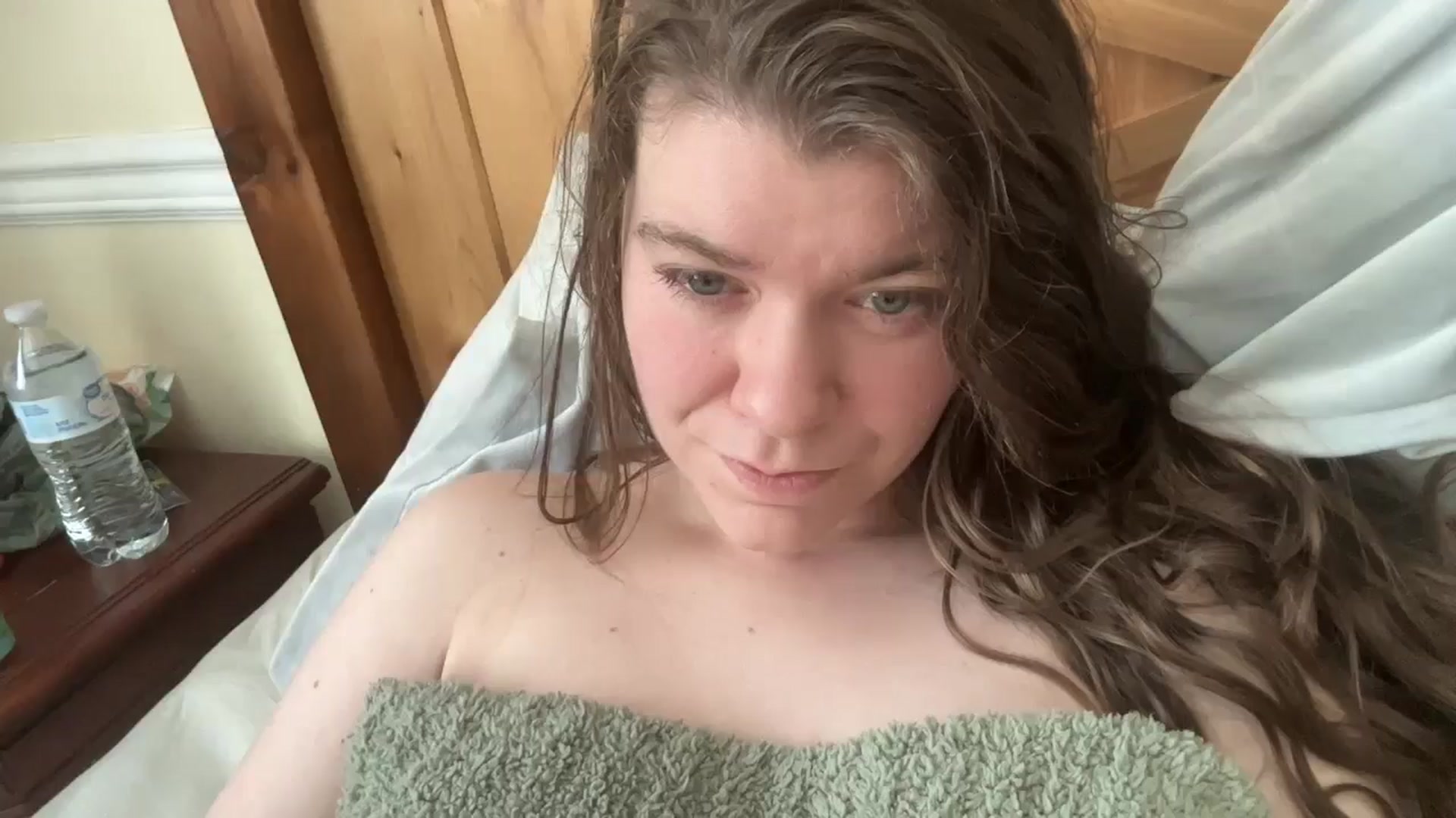 Gallery image thumbnail from Trixiegirl3's myfreecams stream on, 03/17/2026, 24:00 image 2 of 20