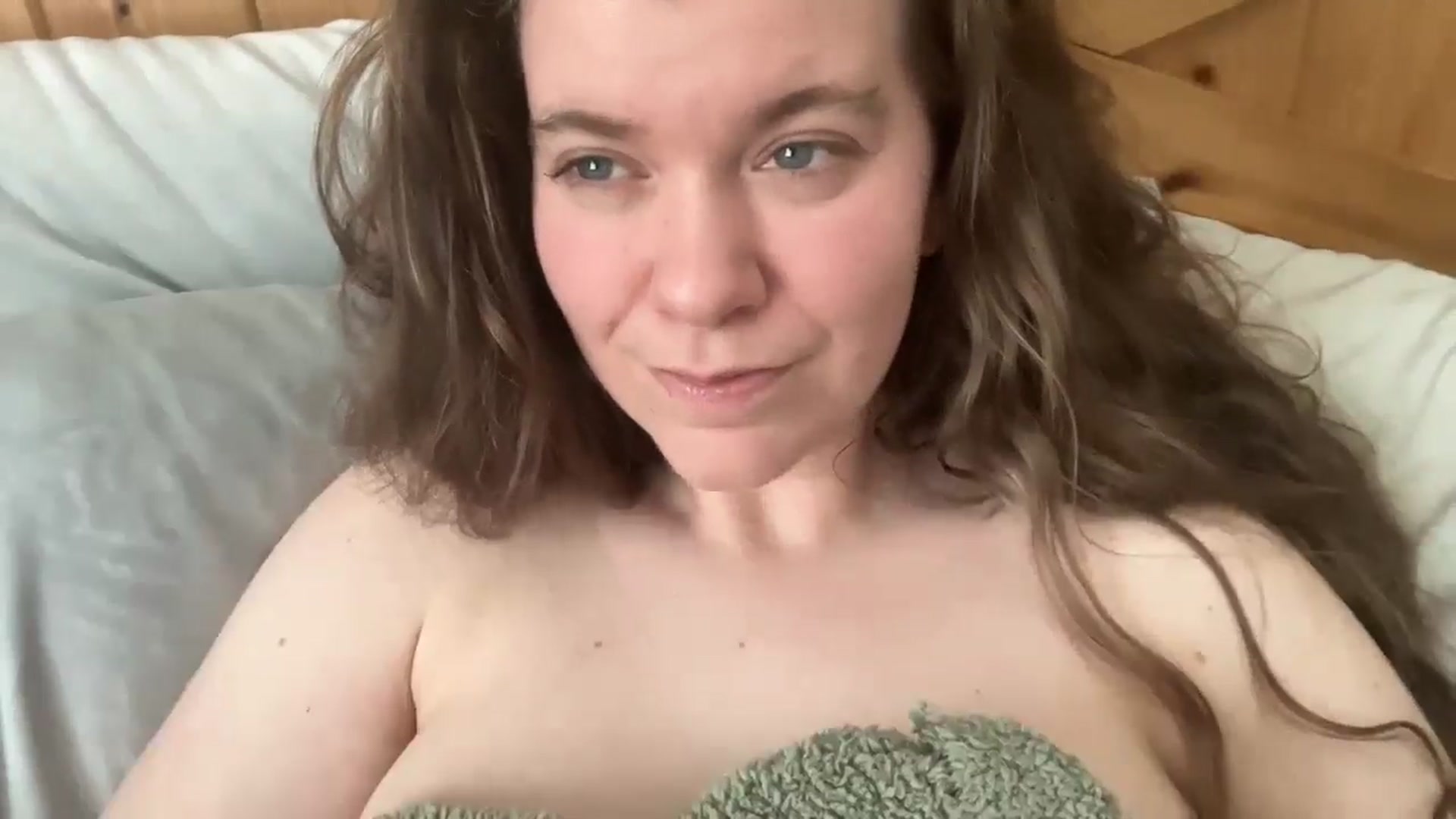Gallery image thumbnail from Trixiegirl3's myfreecams stream on, 03/19/2026, 22:50 image 20 of 20