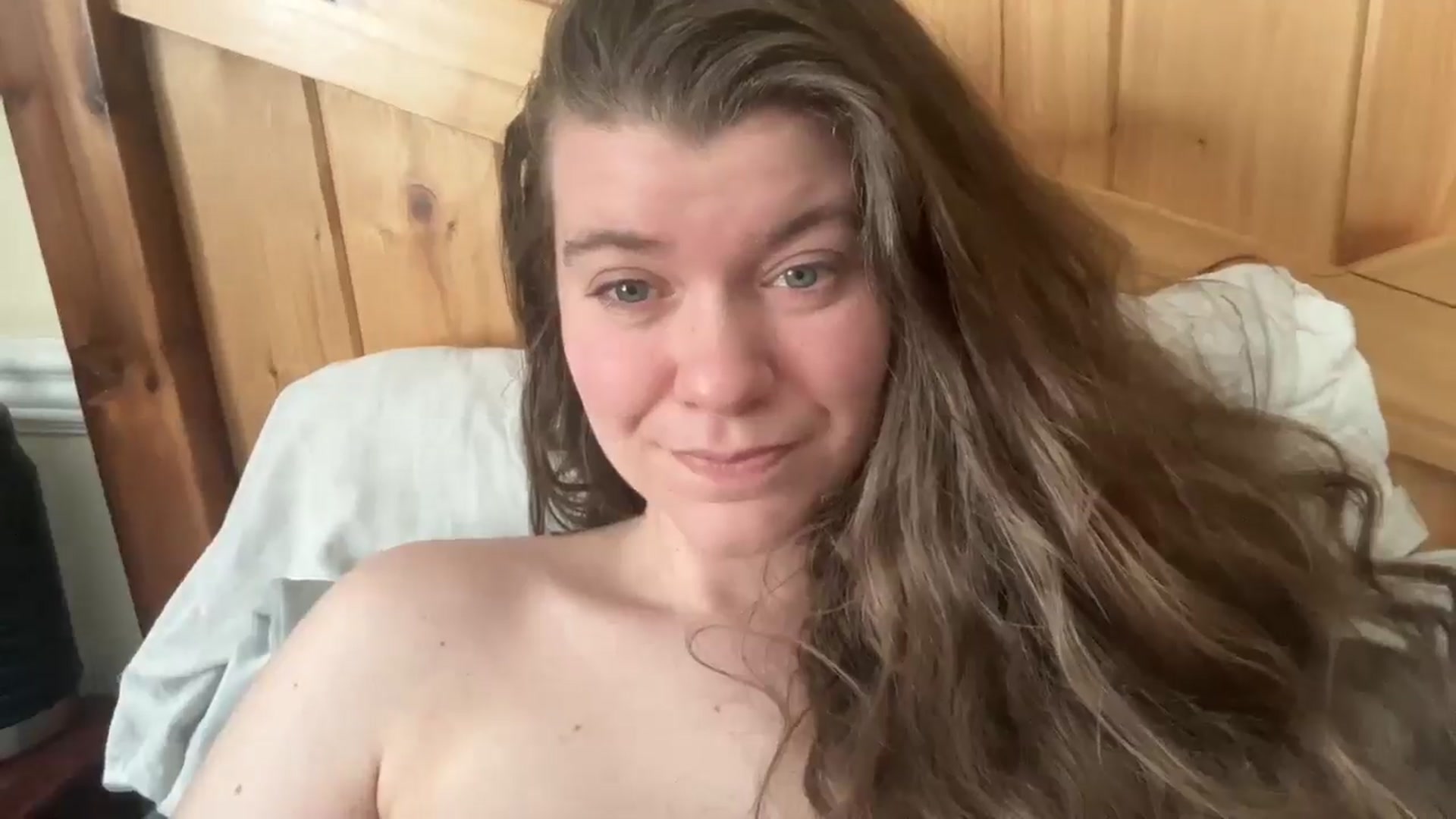 Gallery image thumbnail from Trixiegirl3's myfreecams stream on, 03/20/2026, 22:07 image 19 of 20