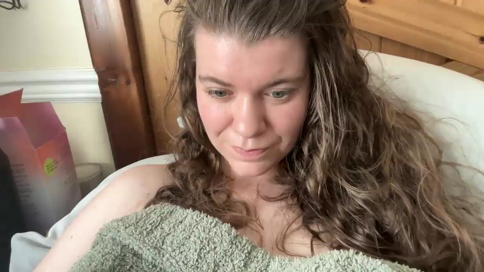 Gallery image thumbnail from Trixiegirl3's myfreecams stream on, 04/08/2026, 22:38 image 9 of 20
