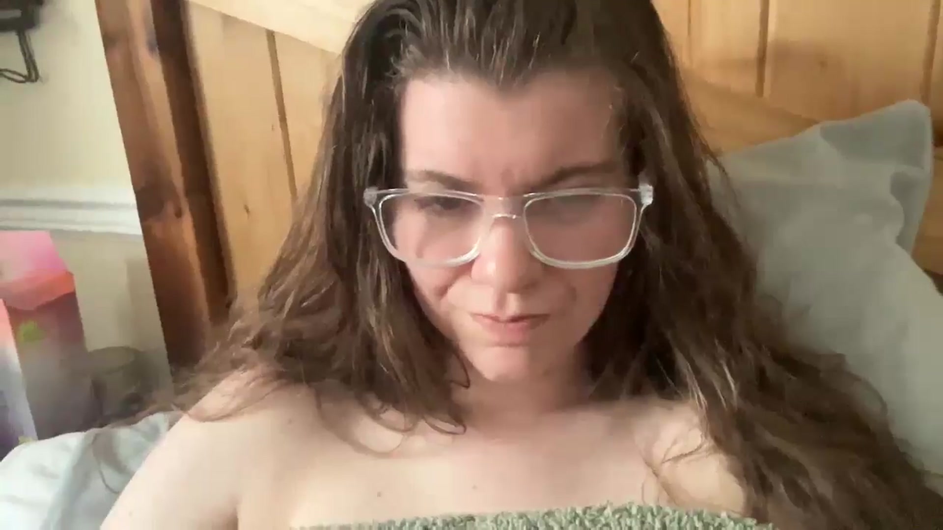 Gallery image thumbnail from Trixiegirl3's myfreecams stream on, 04/15/2026, 21:38 image 7 of 20