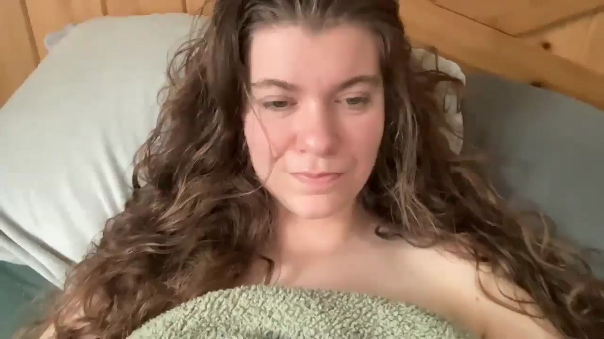 Gallery image thumbnail from Trixiegirl3's myfreecams stream on, 04/16/2026, 21:51 image 12 of 20