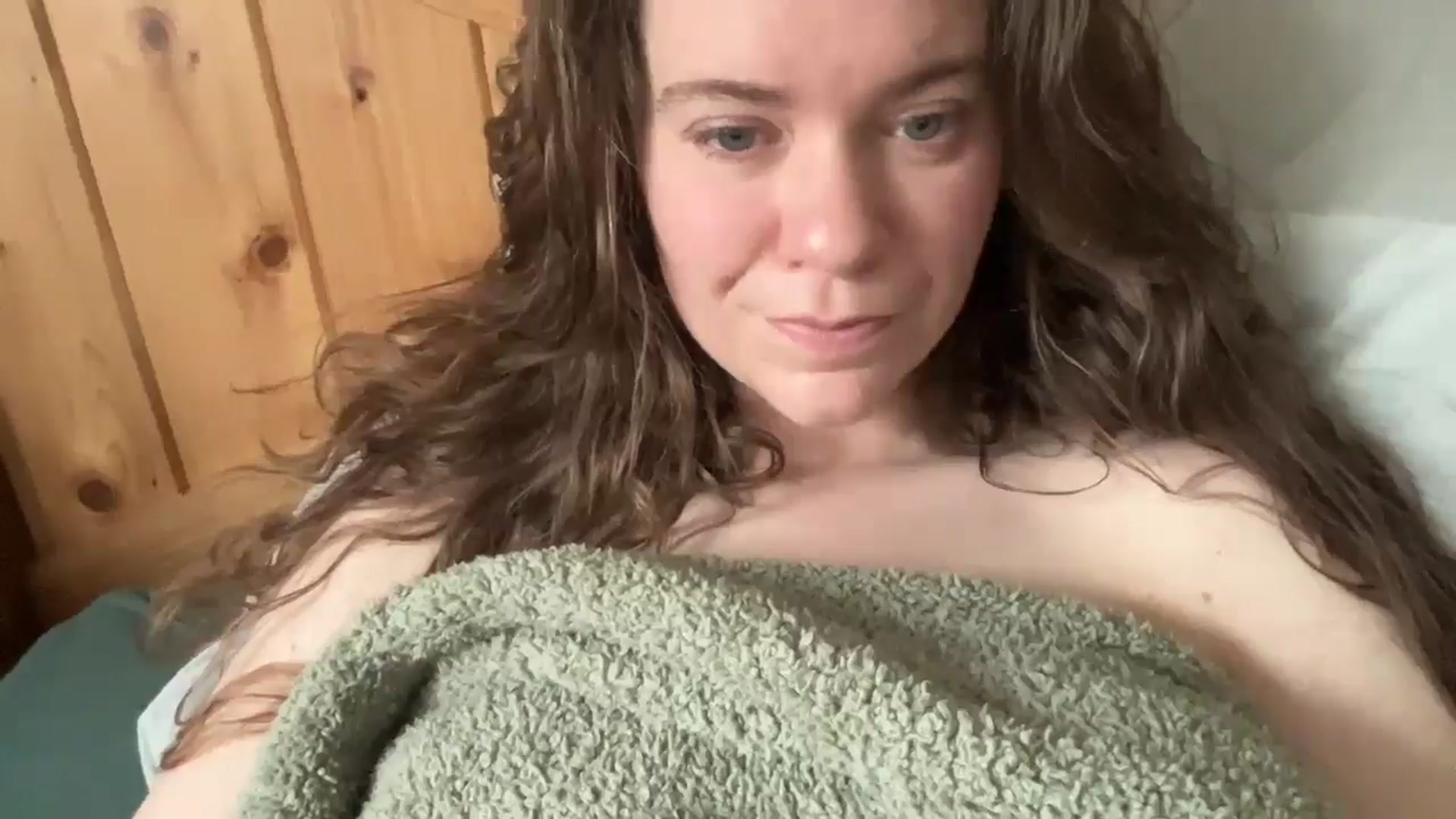 Gallery image thumbnail from Trixiegirl3's myfreecams stream on, 04/17/2026, 20:21 image 4 of 20
