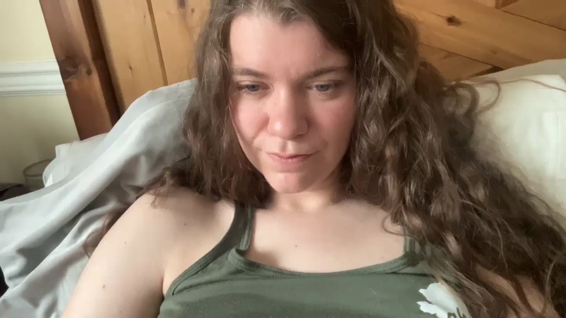 Gallery image thumbnail from Trixiegirl3's myfreecams stream on, 04/18/2026, 18:50 image 3 of 20
