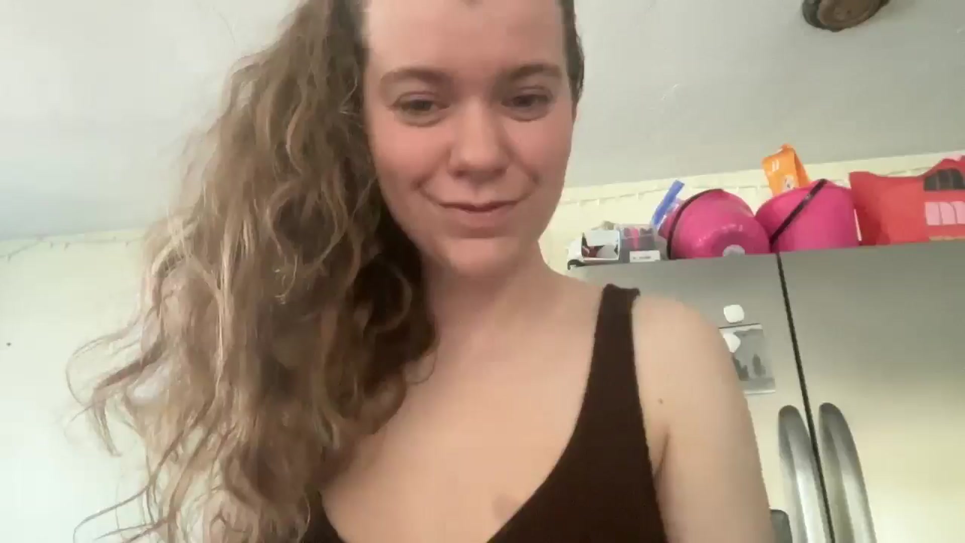 Gallery image thumbnail from Trixiegirl3's myfreecams stream on, 04/21/2026, 19:24 image 18 of 20