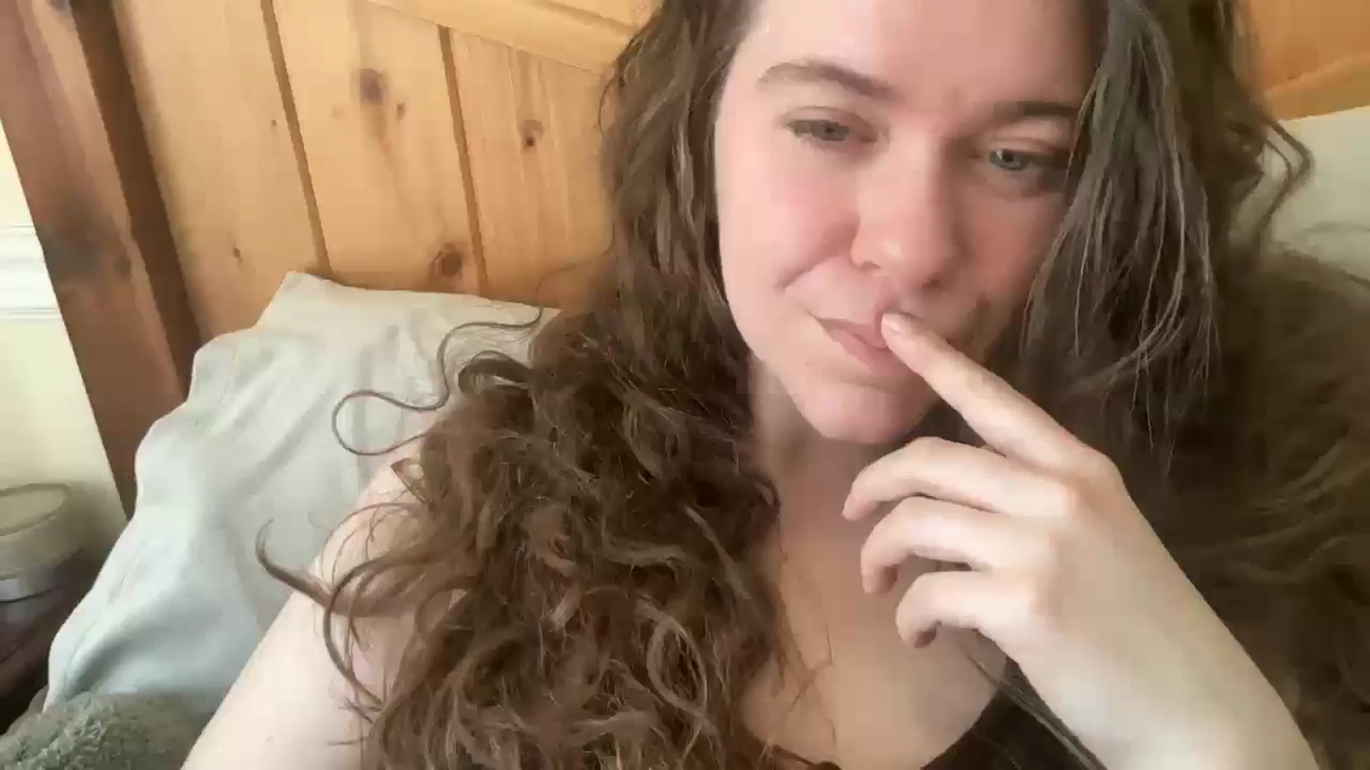 Gallery image thumbnail from Trixiegirl3's myfreecams stream on, 04/21/2026, 19:24 image 11 of 20