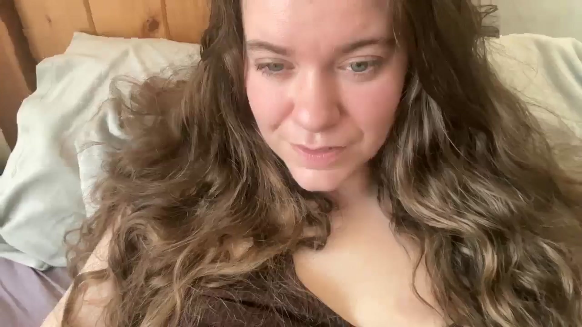Gallery image thumbnail from Trixiegirl3's myfreecams stream on, 04/21/2026, 19:24 image 5 of 20