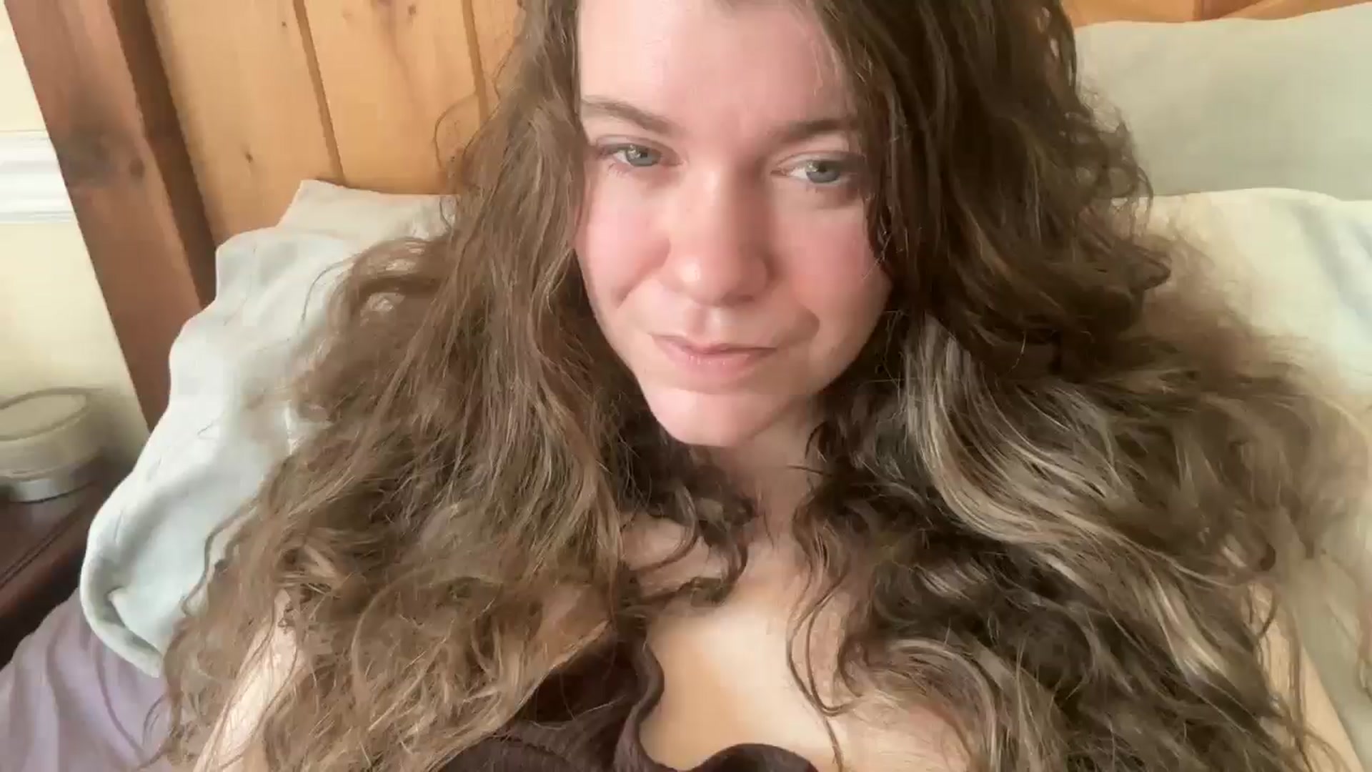 Gallery image thumbnail from Trixiegirl3's myfreecams stream on, 04/21/2026, 19:24 image 1 of 20
