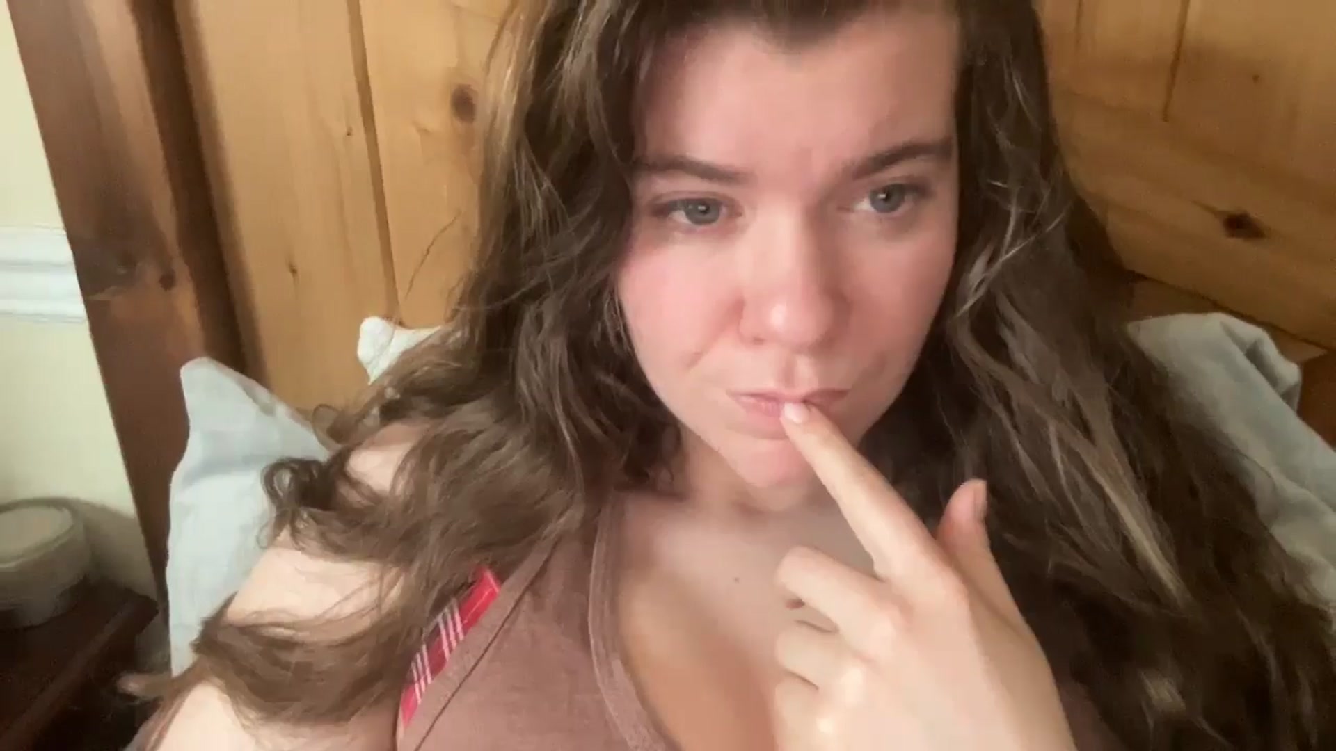 Gallery image thumbnail from Trixiegirl3's myfreecams stream on, 04/22/2026, 22:01 image 2 of 20