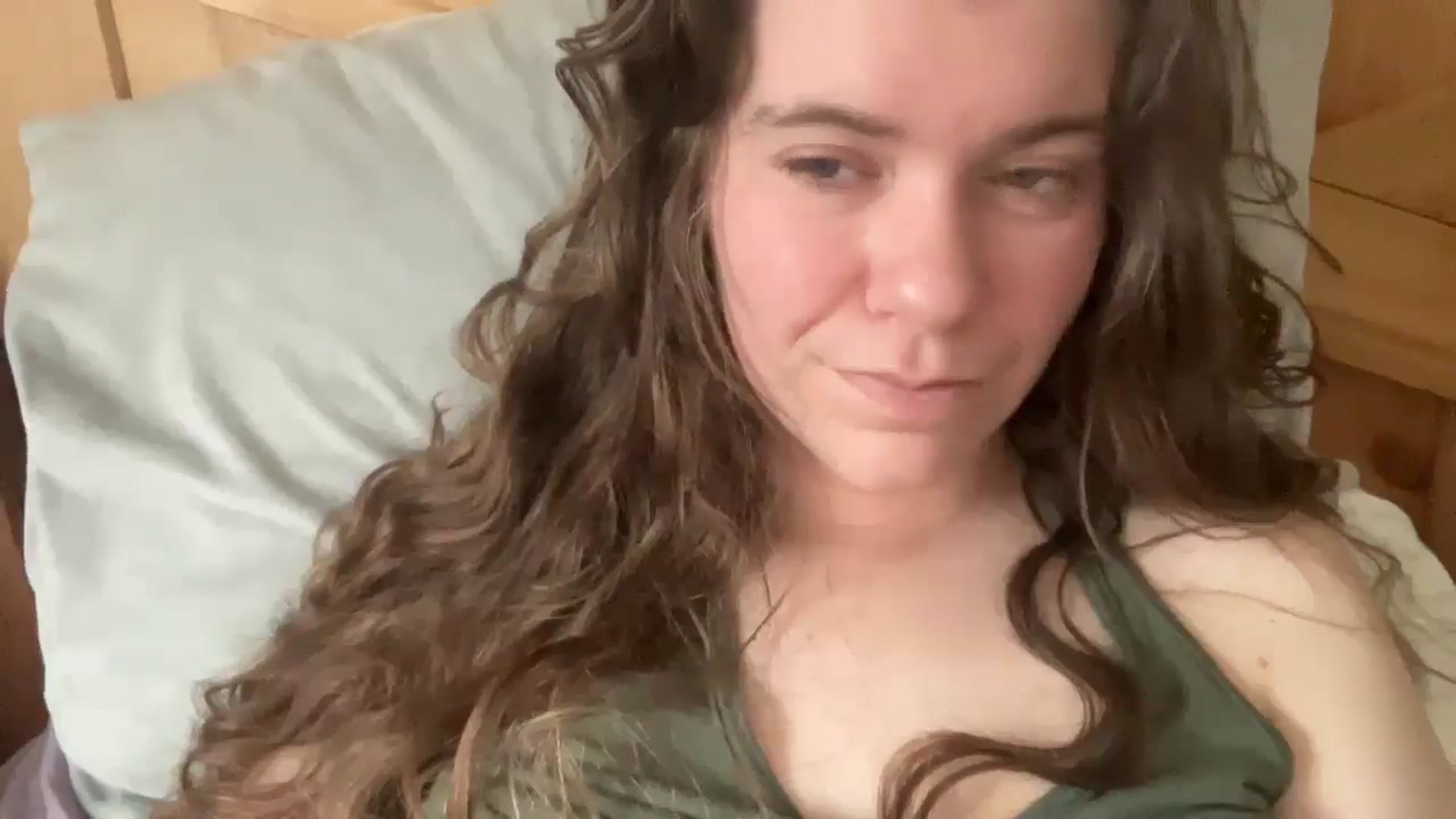 Gallery image thumbnail from Trixiegirl3's myfreecams stream on, 04/23/2026, 20:18 image 3 of 20
