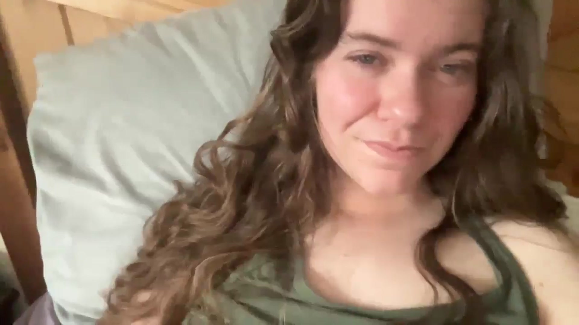 Gallery image thumbnail from Trixiegirl3's myfreecams stream on, 04/23/2026, 20:18 image 17 of 20
