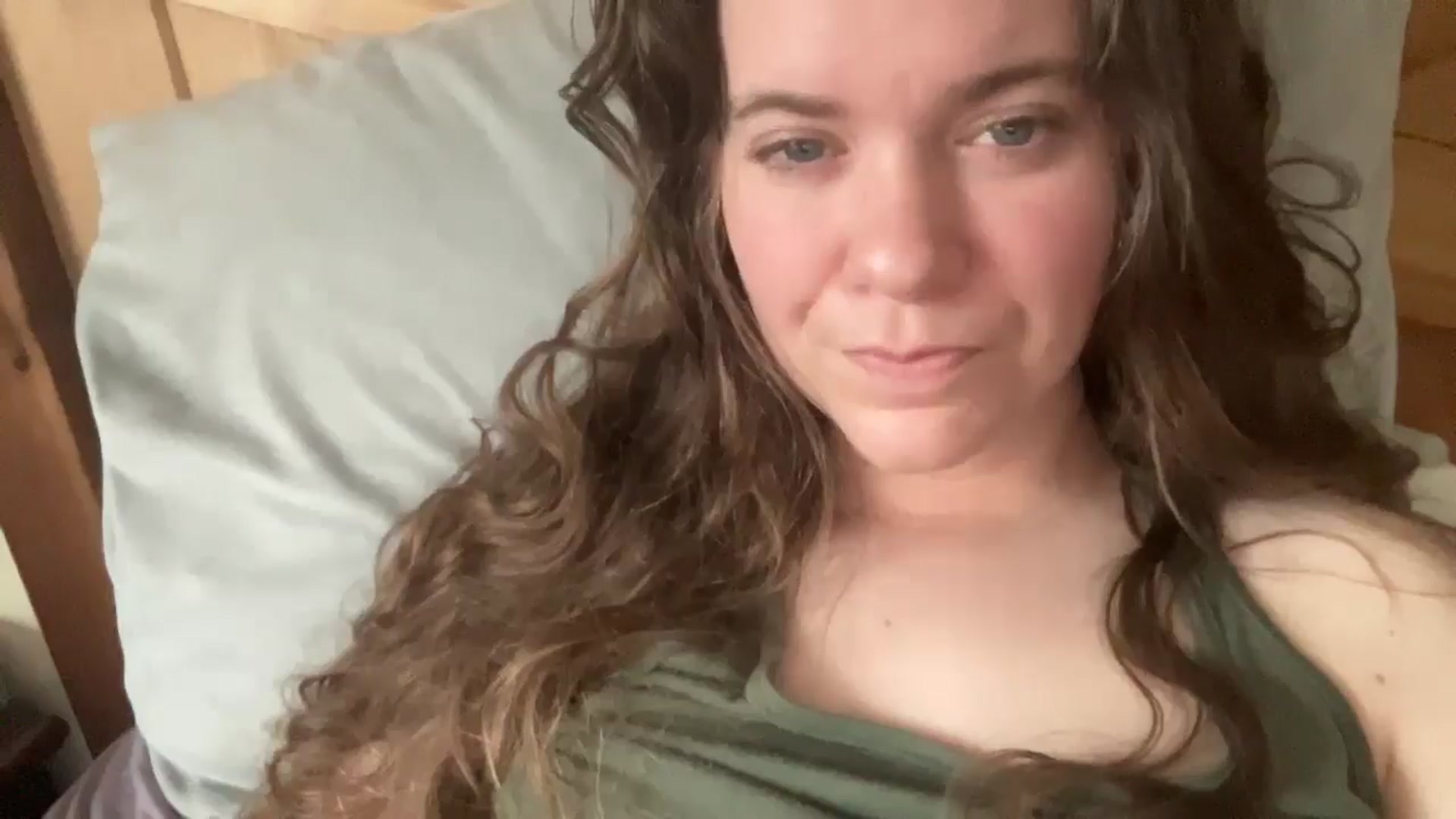 Gallery image thumbnail from Trixiegirl3's myfreecams stream on, 04/23/2026, 20:18 image 10 of 20