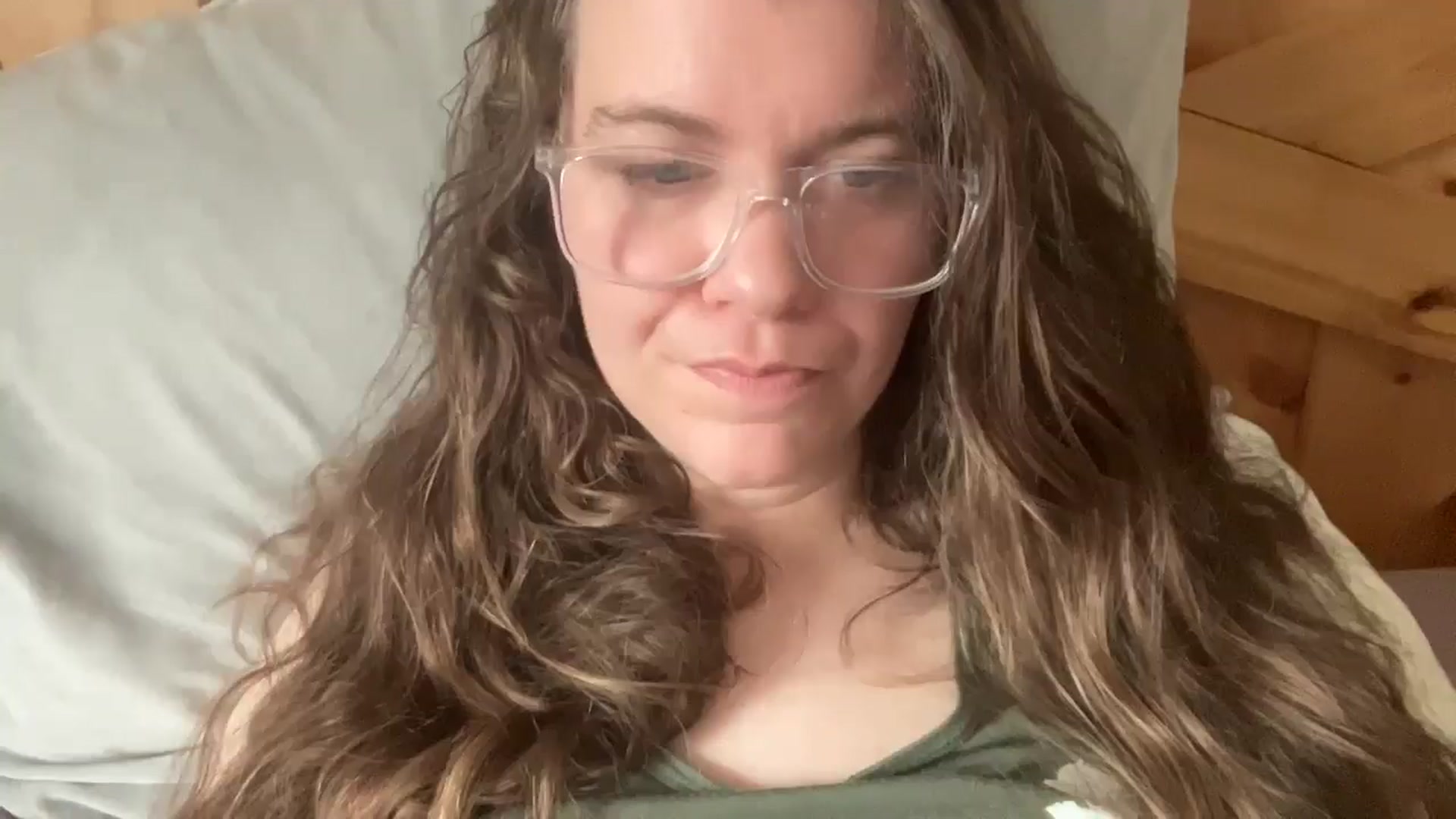 Gallery image thumbnail from Trixiegirl3's myfreecams stream on, 04/23/2026, 22:19 image 8 of 20