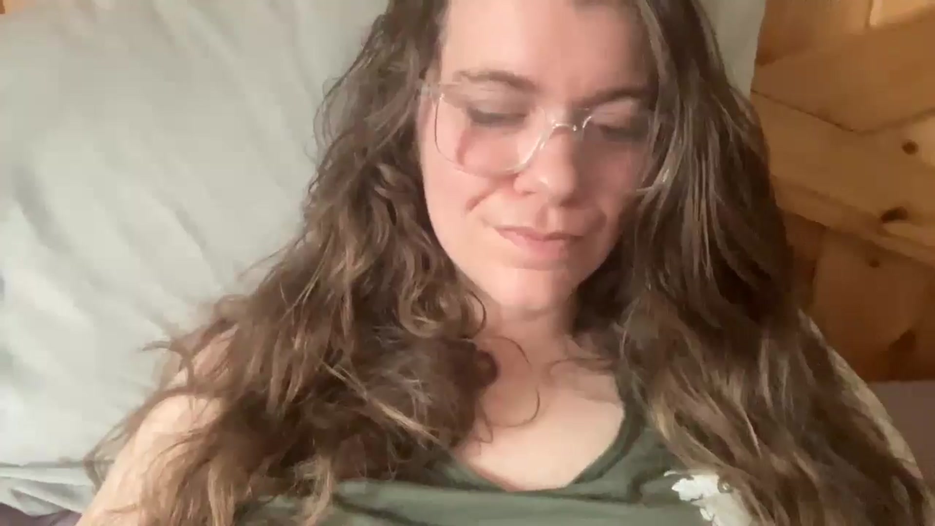 Gallery image thumbnail from Trixiegirl3's myfreecams stream on, 04/23/2026, 22:19 image 13 of 20