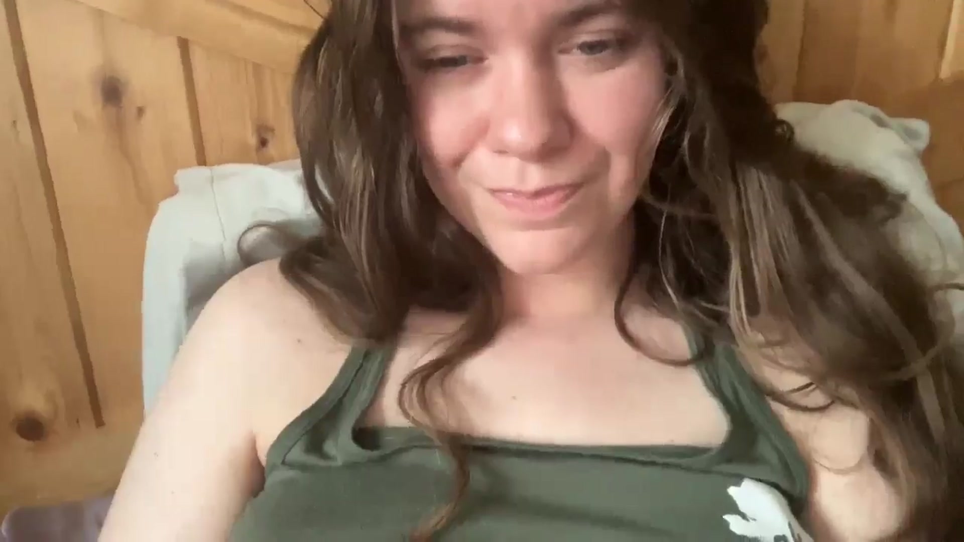 Gallery image thumbnail from Trixiegirl3's myfreecams stream on, 04/23/2026, 23:30 image 20 of 20