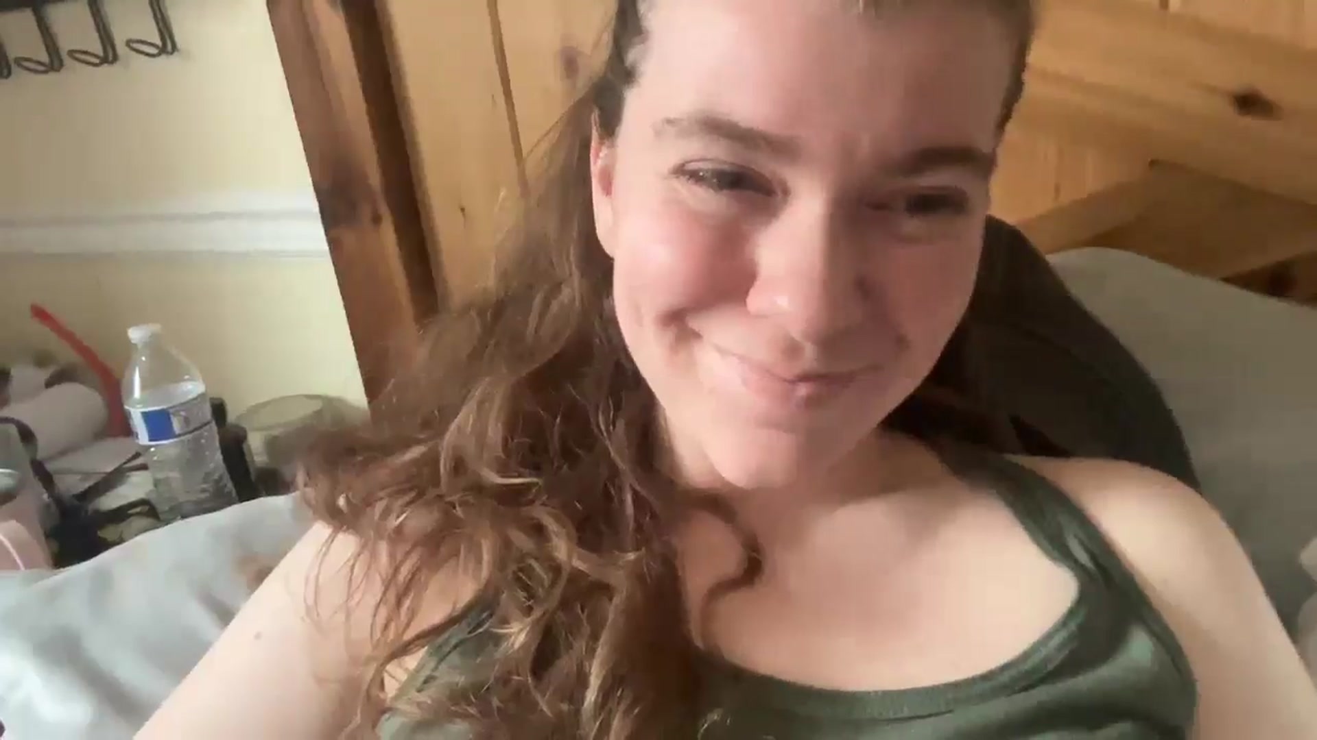 Gallery image thumbnail from Trixiegirl3's myfreecams stream on, 04/24/2026, 21:22 image 7 of 20