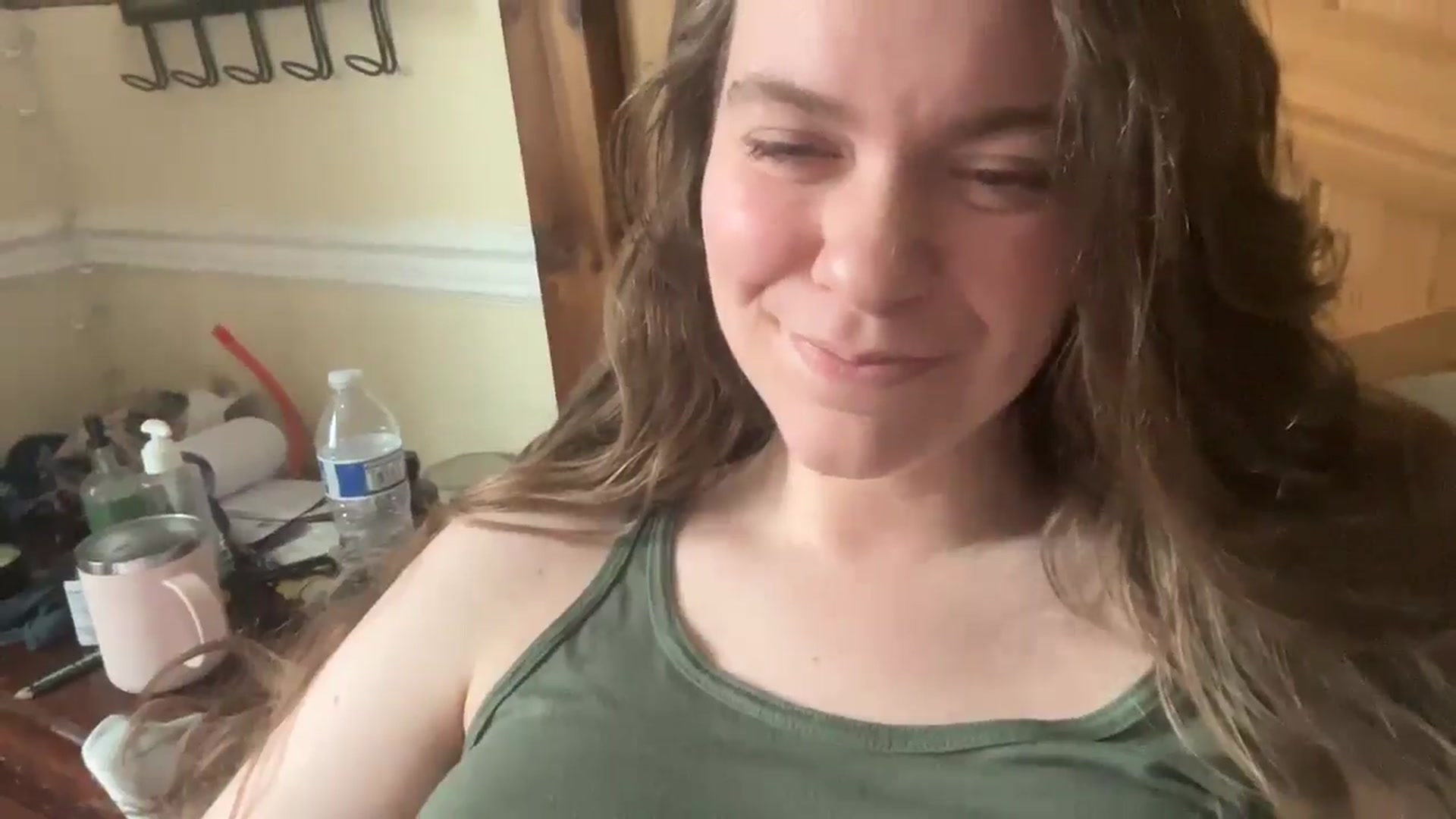 Gallery image thumbnail from Trixiegirl3's myfreecams stream on, 04/24/2026, 21:22 image 19 of 20