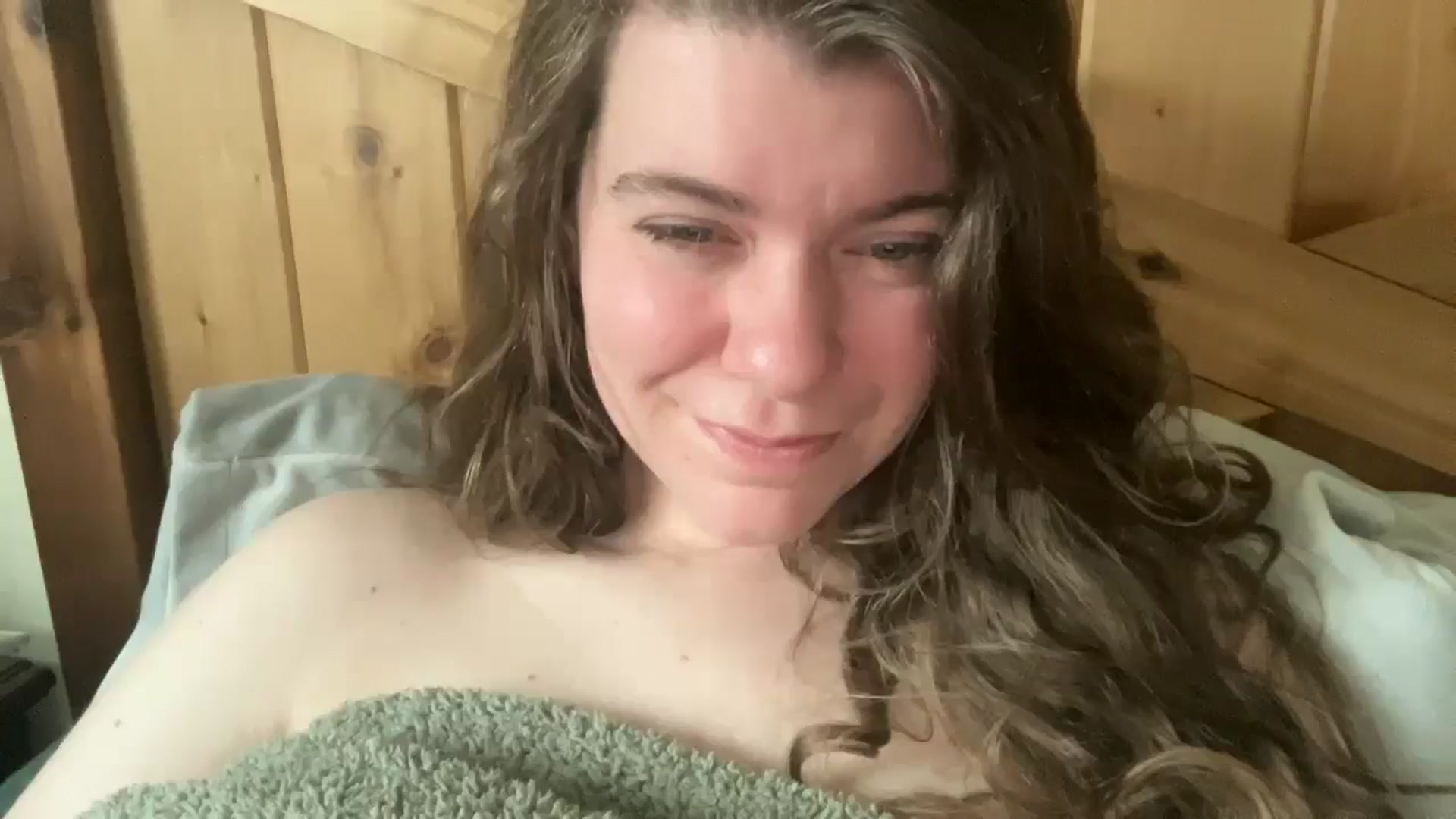 Gallery image thumbnail from Trixiegirl3's myfreecams stream on, 04/27/2026, 18:59 image 10 of 20