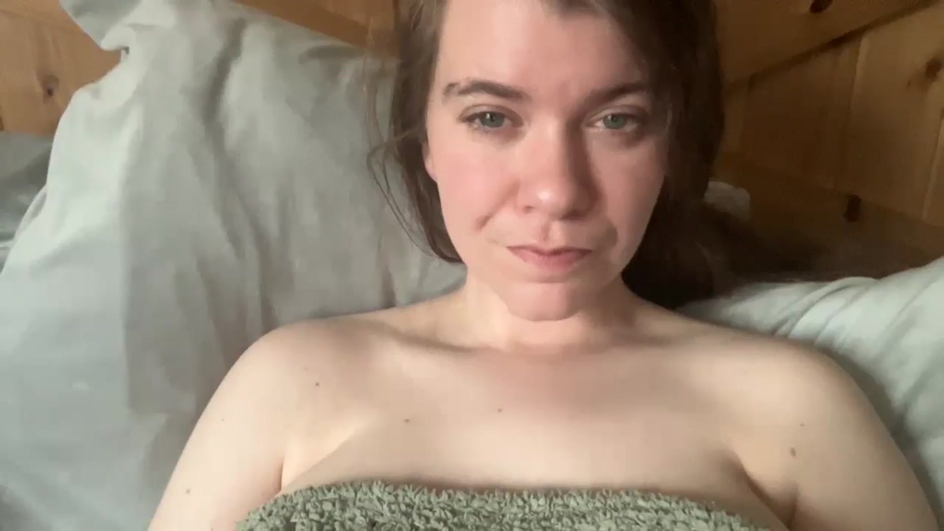 Gallery image thumbnail from Trixiegirl3's myfreecams stream on, 04/27/2026, 23:21 image 6 of 20