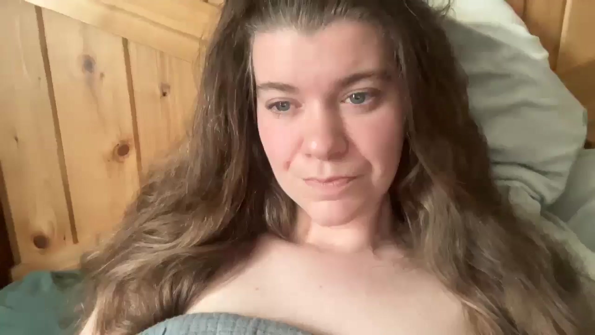 Gallery image thumbnail from Trixiegirl3's myfreecams stream on, 04/28/2026, 21:49 image 4 of 20