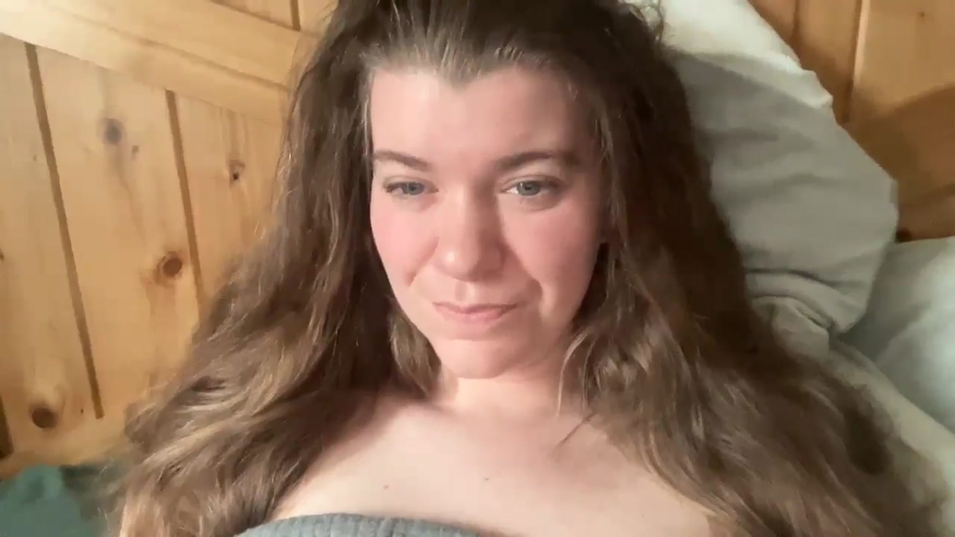 Gallery image thumbnail from Trixiegirl3's myfreecams stream on, 04/28/2026, 21:49 image 3 of 20
