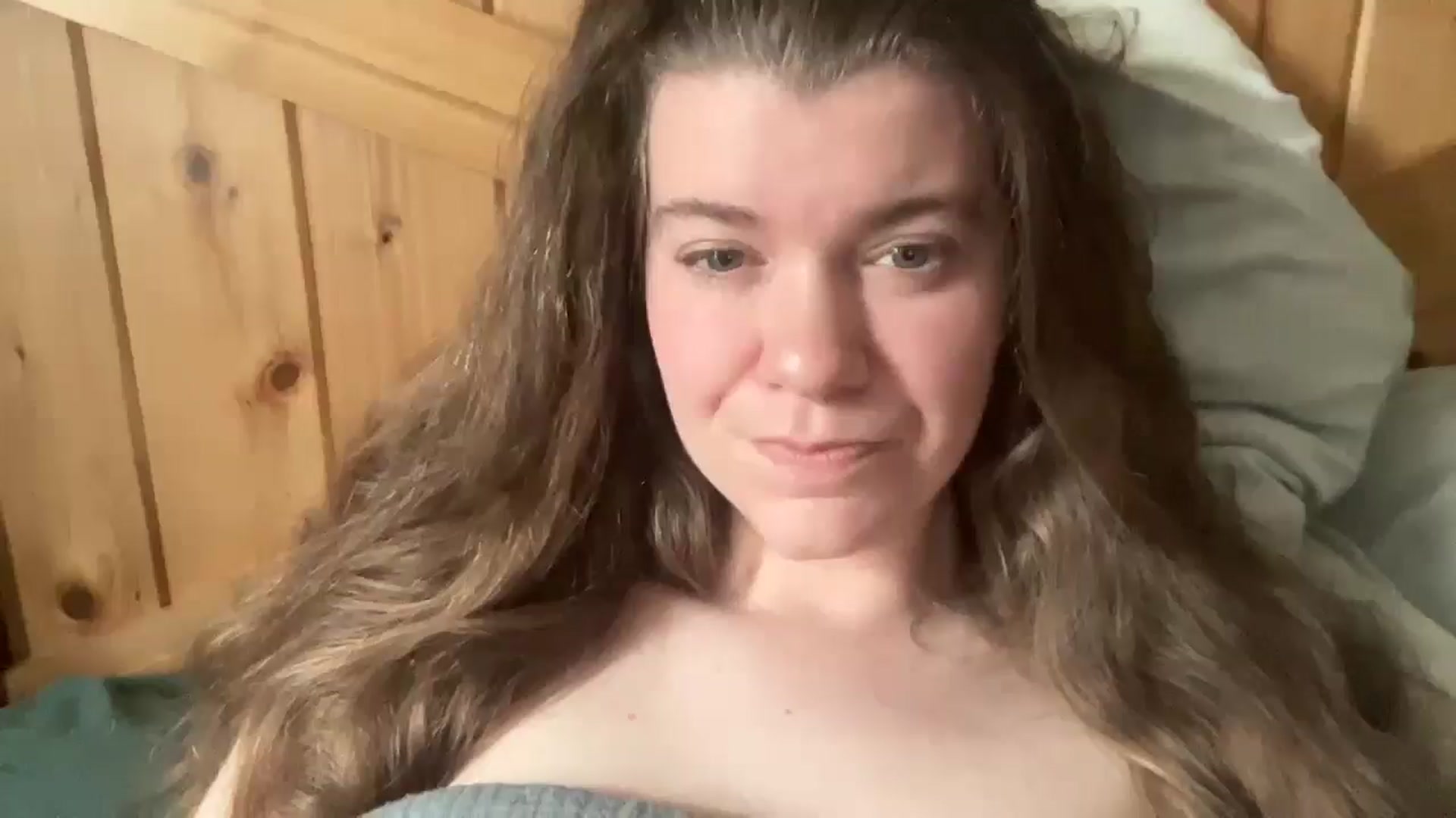 Gallery image thumbnail from Trixiegirl3's myfreecams stream on, 04/28/2026, 21:49 image 5 of 20