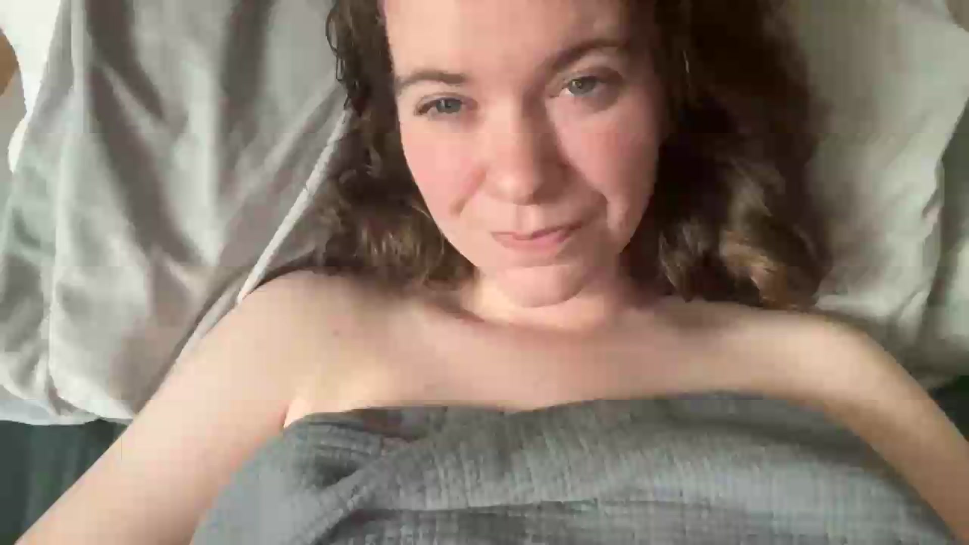 Gallery image thumbnail from Trixiegirl3's myfreecams stream on, 05/04/2026, 23:07 image 17 of 20