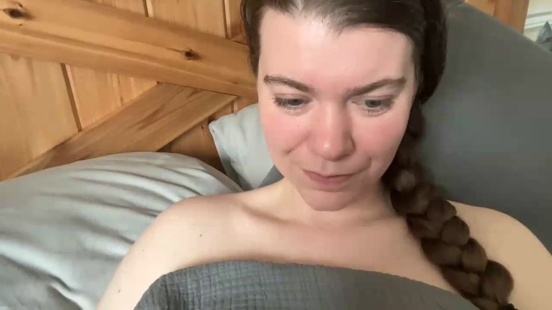Gallery image thumbnail from Trixiegirl3's myfreecams stream on, 05/08/2026, 19:00 image 17 of 20