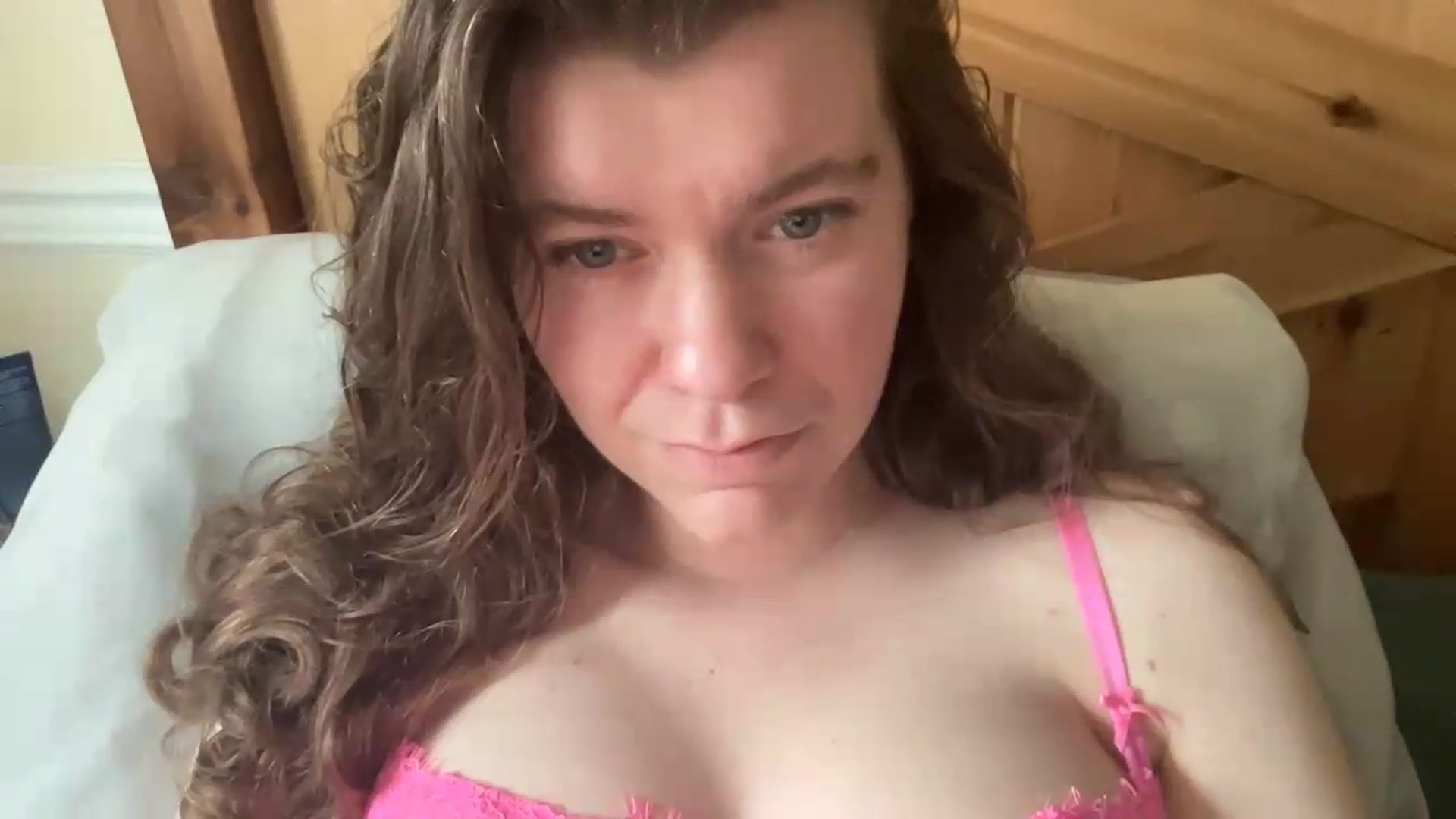 Gallery image thumbnail from Trixiegirl3's myfreecams stream on, 05/11/2026, 23:24 image 3 of 20
