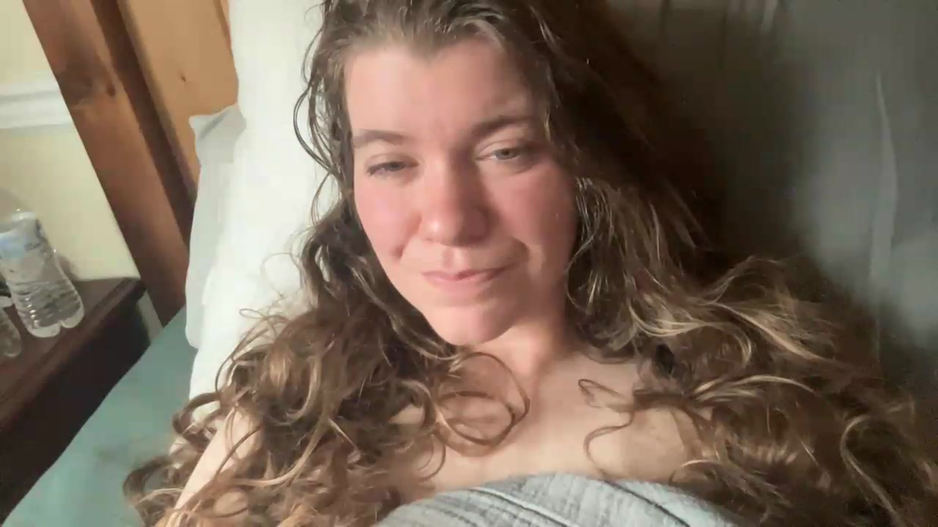Gallery image thumbnail from Trixiegirl3's myfreecams stream on, 05/12/2026, 19:23 image 16 of 20