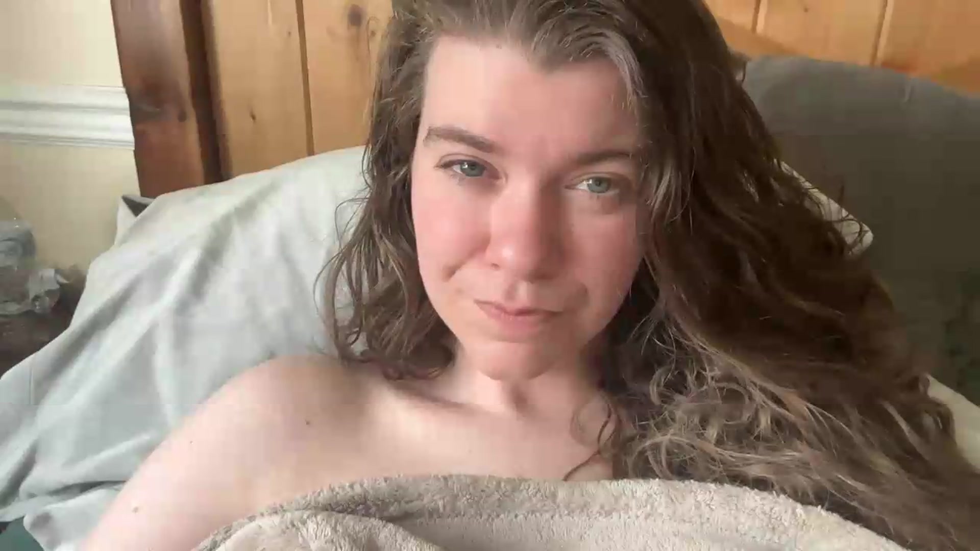 Gallery image thumbnail from Trixiegirl3's myfreecams stream on, 05/13/2026, 22:31 image 2 of 20