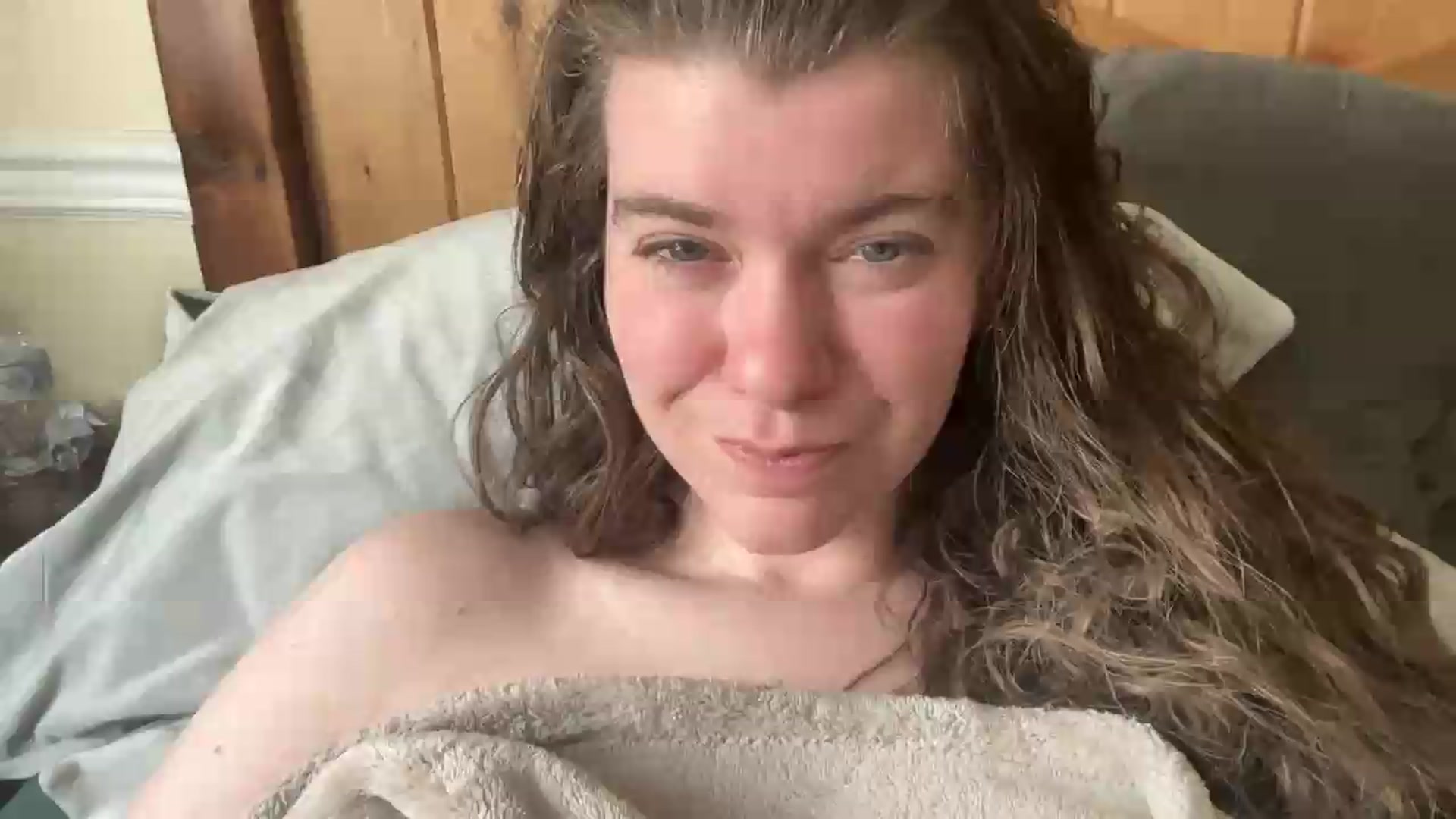 Gallery image thumbnail from Trixiegirl3's myfreecams stream on, 05/13/2026, 22:31 image 1 of 20