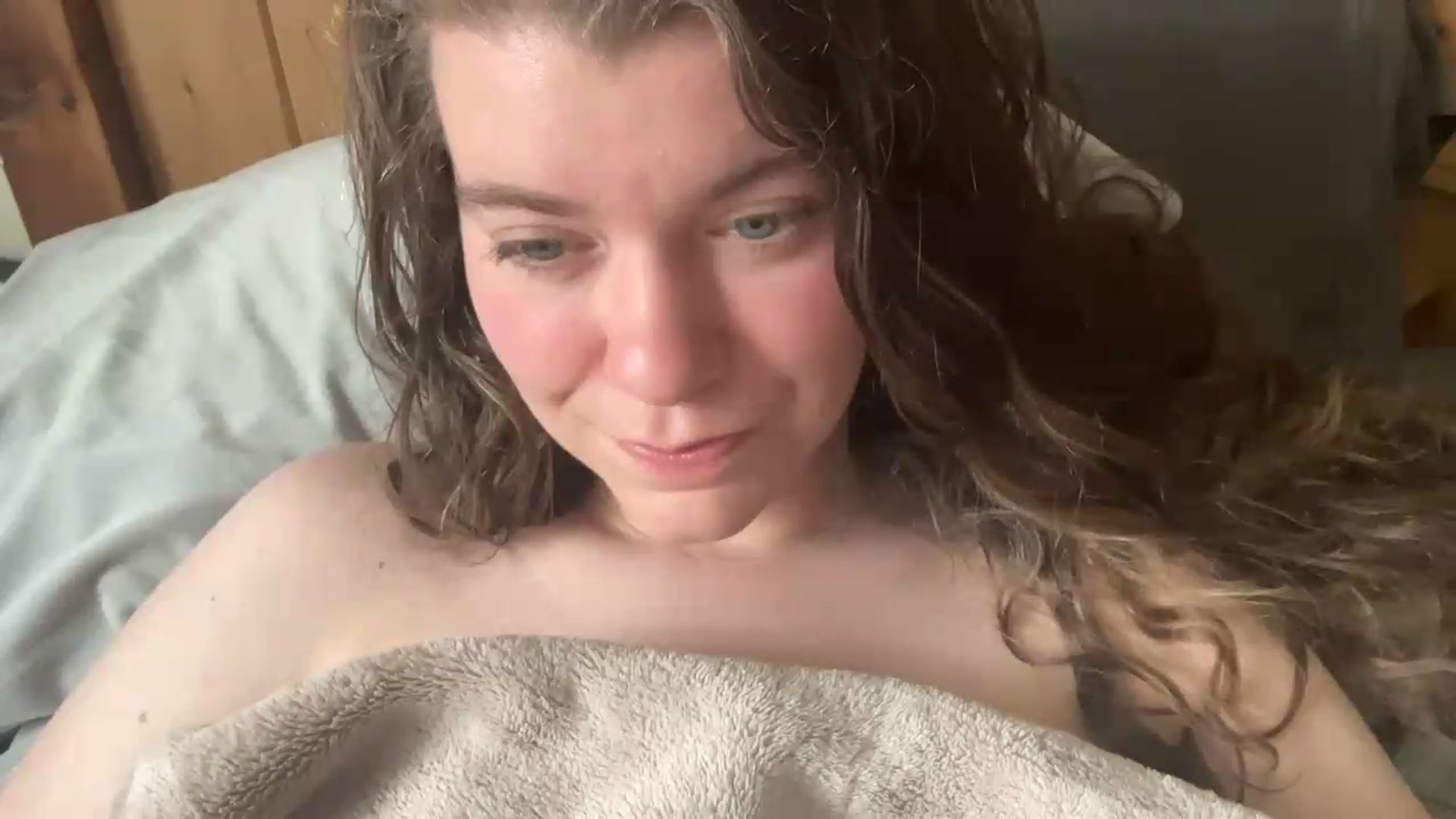 Gallery image thumbnail from Trixiegirl3's myfreecams stream on, 05/13/2026, 22:31 image 7 of 20