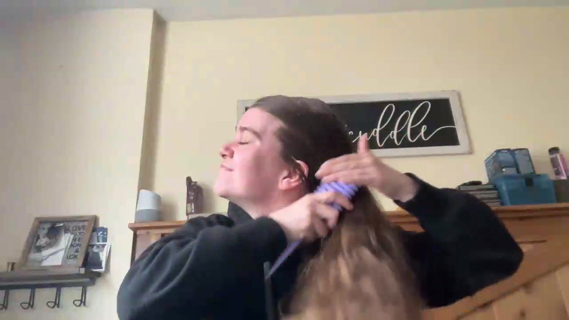 Gallery image thumbnail from Trixiegirl3's myfreecams stream on, 05/14/2026, 23:10 image 9 of 20
