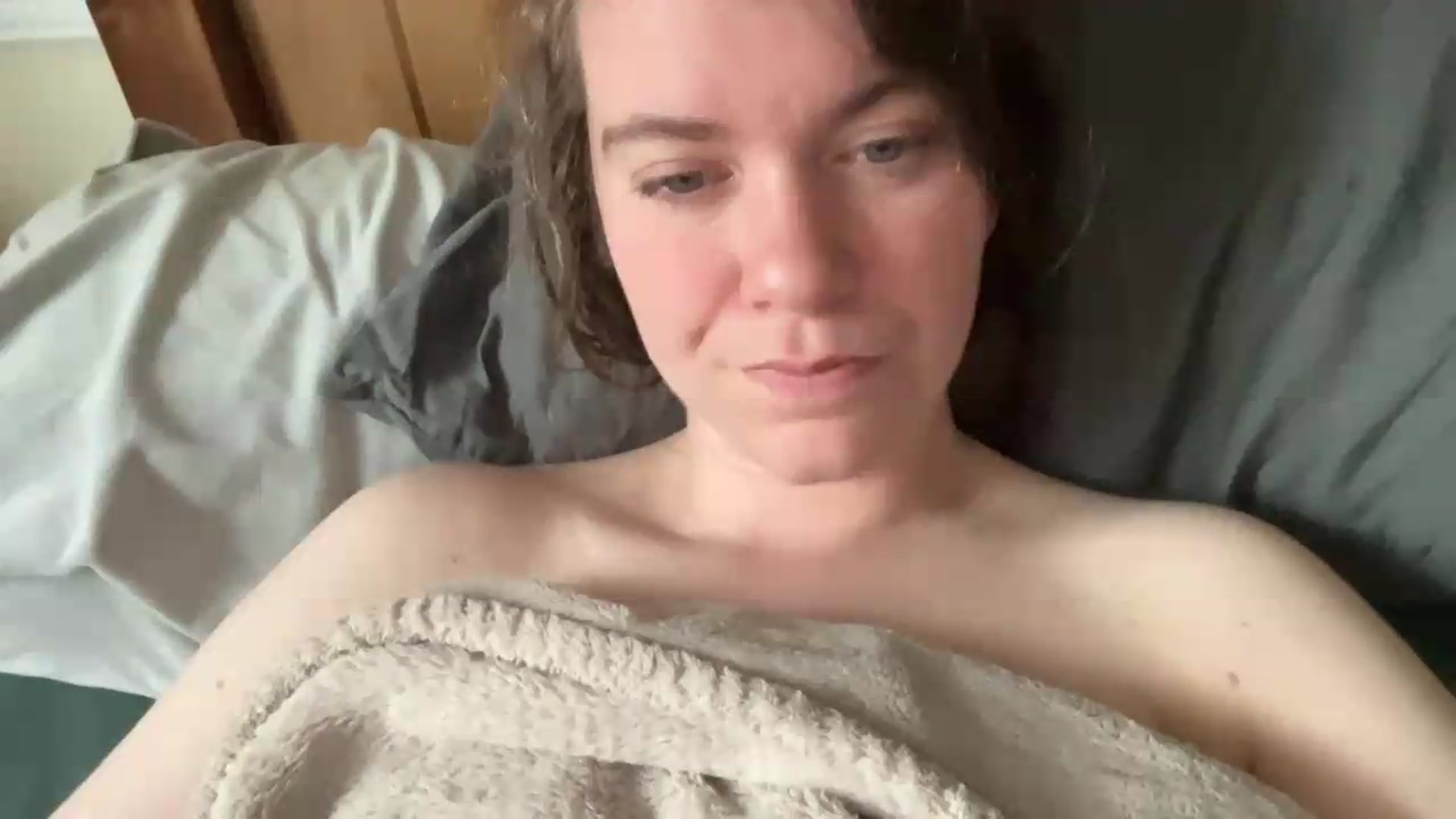 Gallery image thumbnail from Trixiegirl3's myfreecams stream on, 05/15/2026, 18:34 image 12 of 20