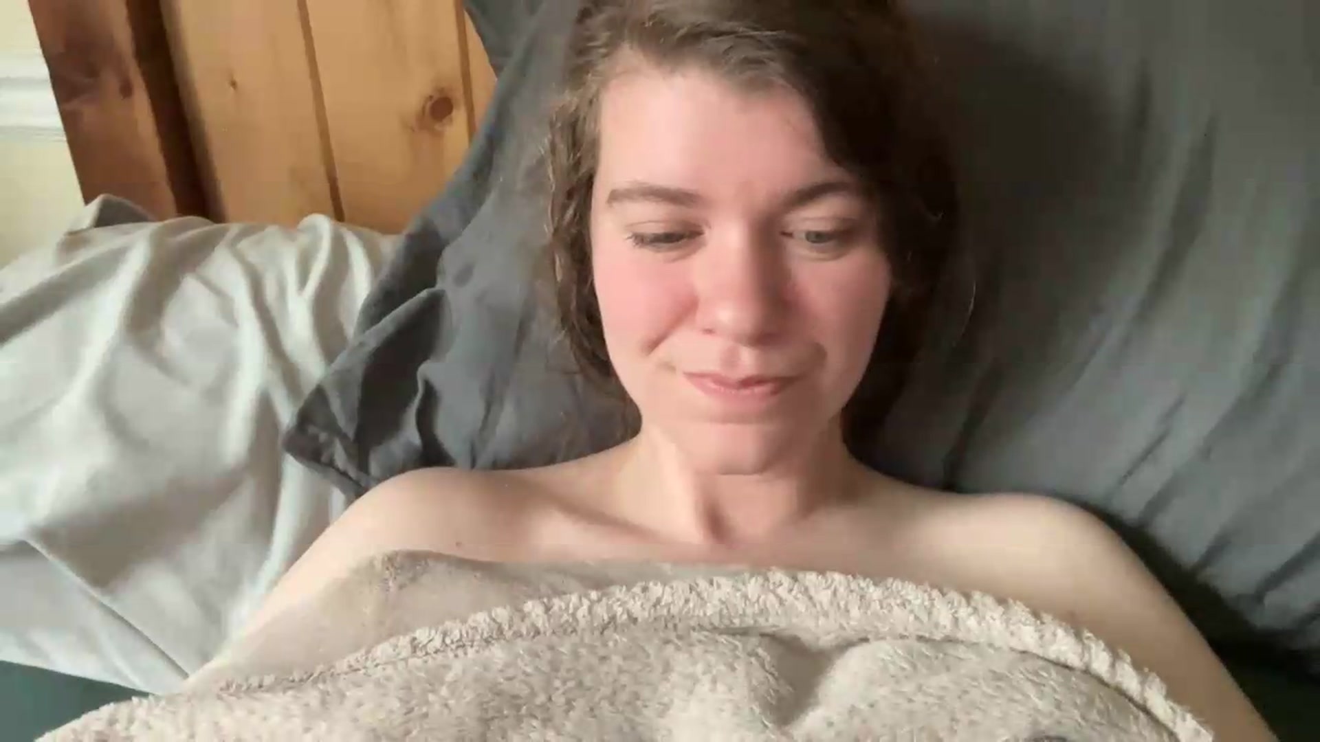 Gallery image thumbnail from Trixiegirl3's myfreecams stream on, 05/15/2026, 18:58 image 9 of 20