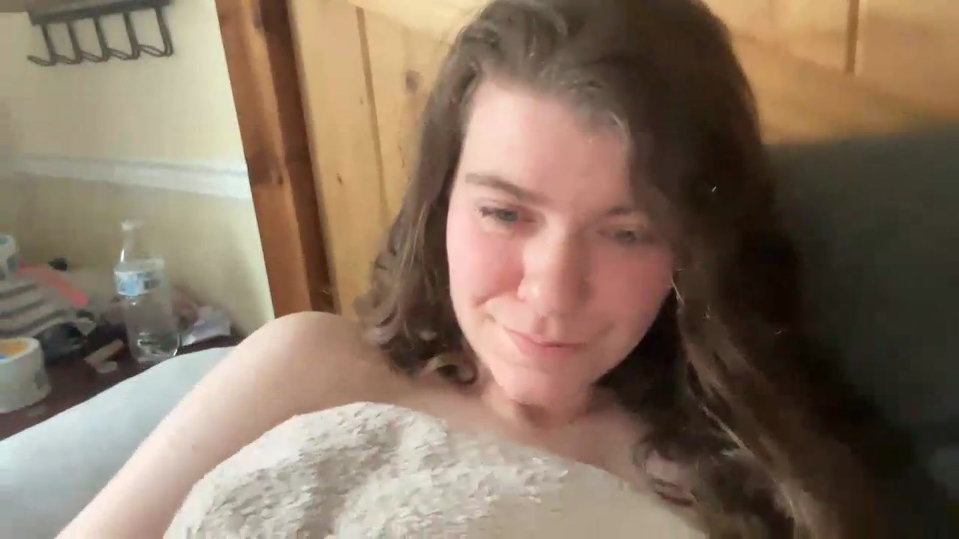 Gallery image thumbnail from Trixiegirl3's myfreecams stream on, 05/17/2026, 21:33 image 19 of 20