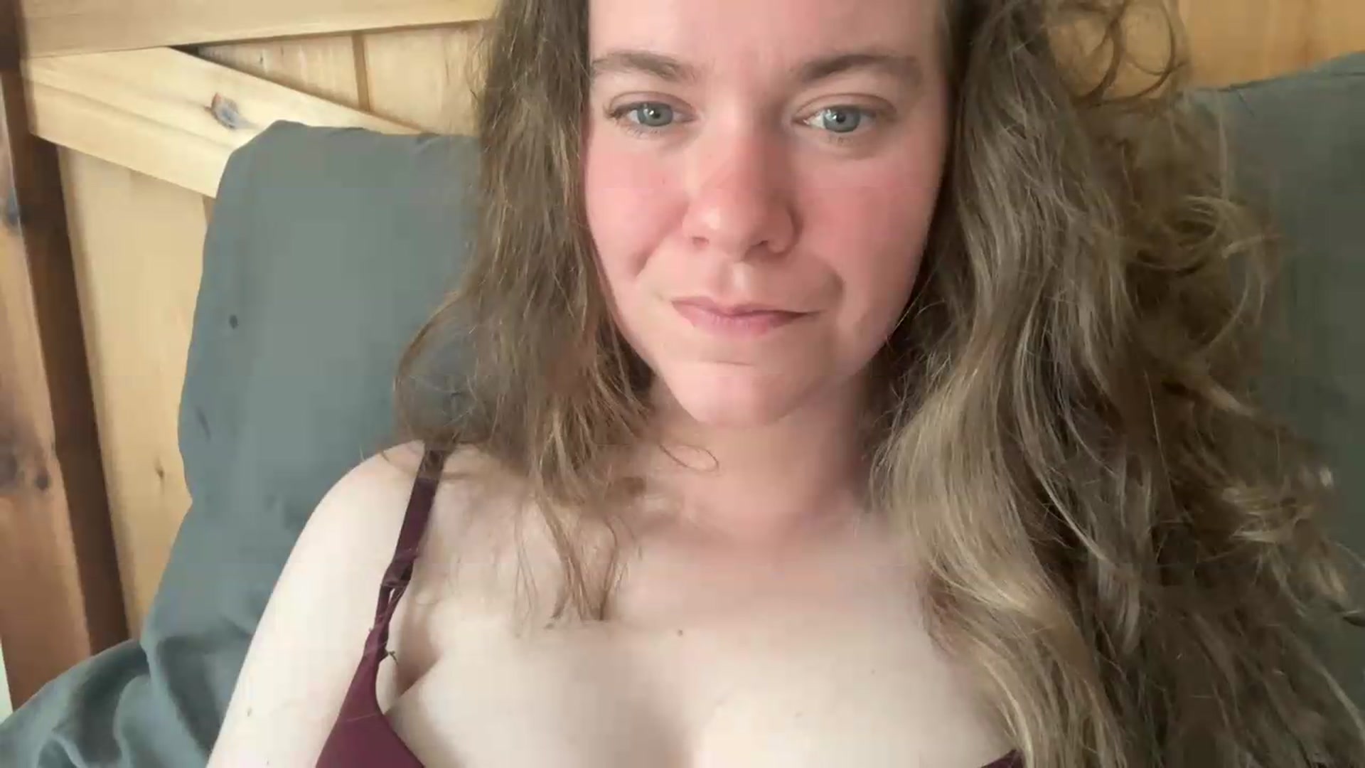 Gallery image thumbnail from Trixiegirl3's myfreecams stream on, 05/27/2026, 19:48 image 4 of 20