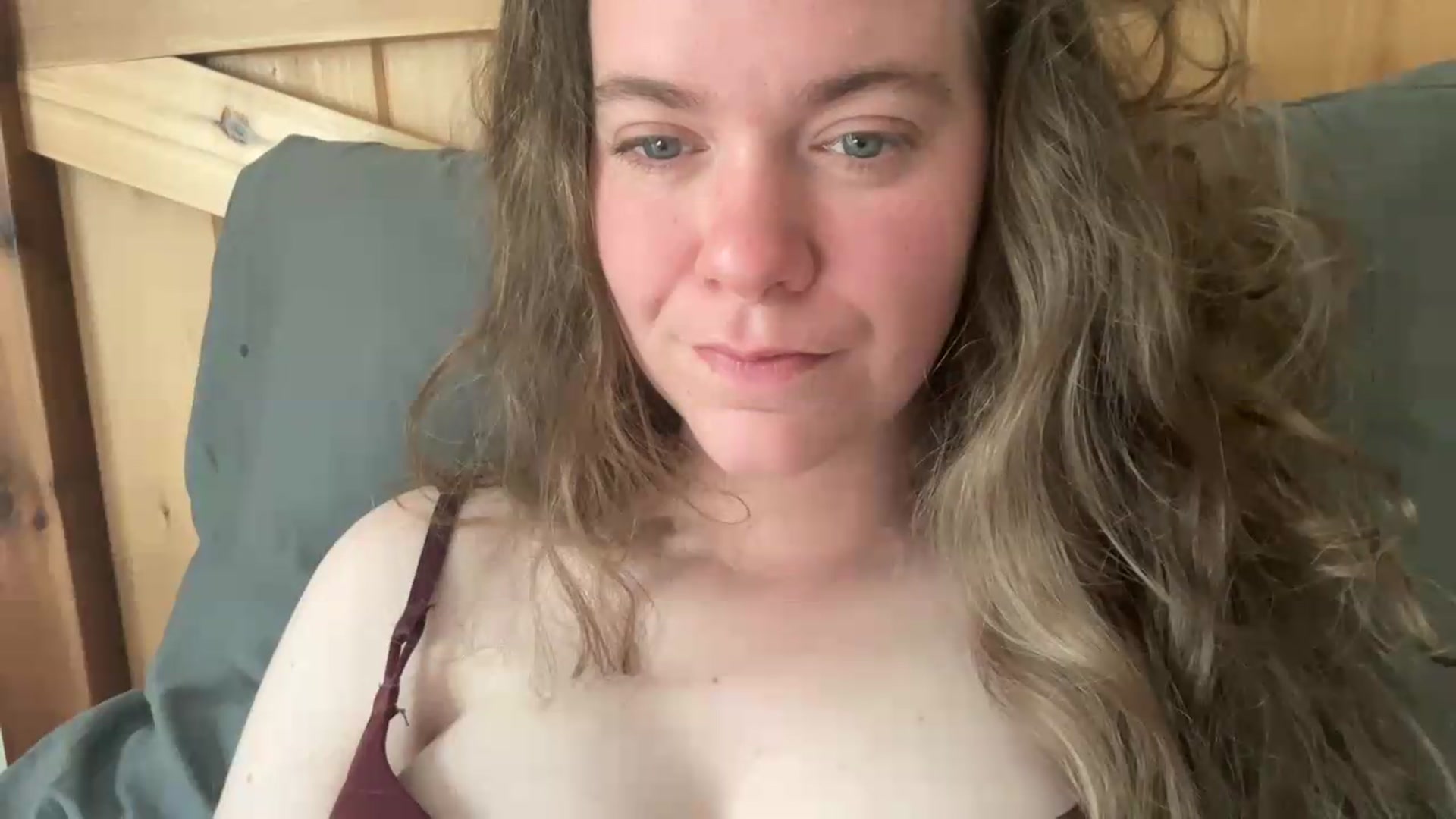Gallery image thumbnail from Trixiegirl3's myfreecams stream on, 05/27/2026, 19:48 image 3 of 20