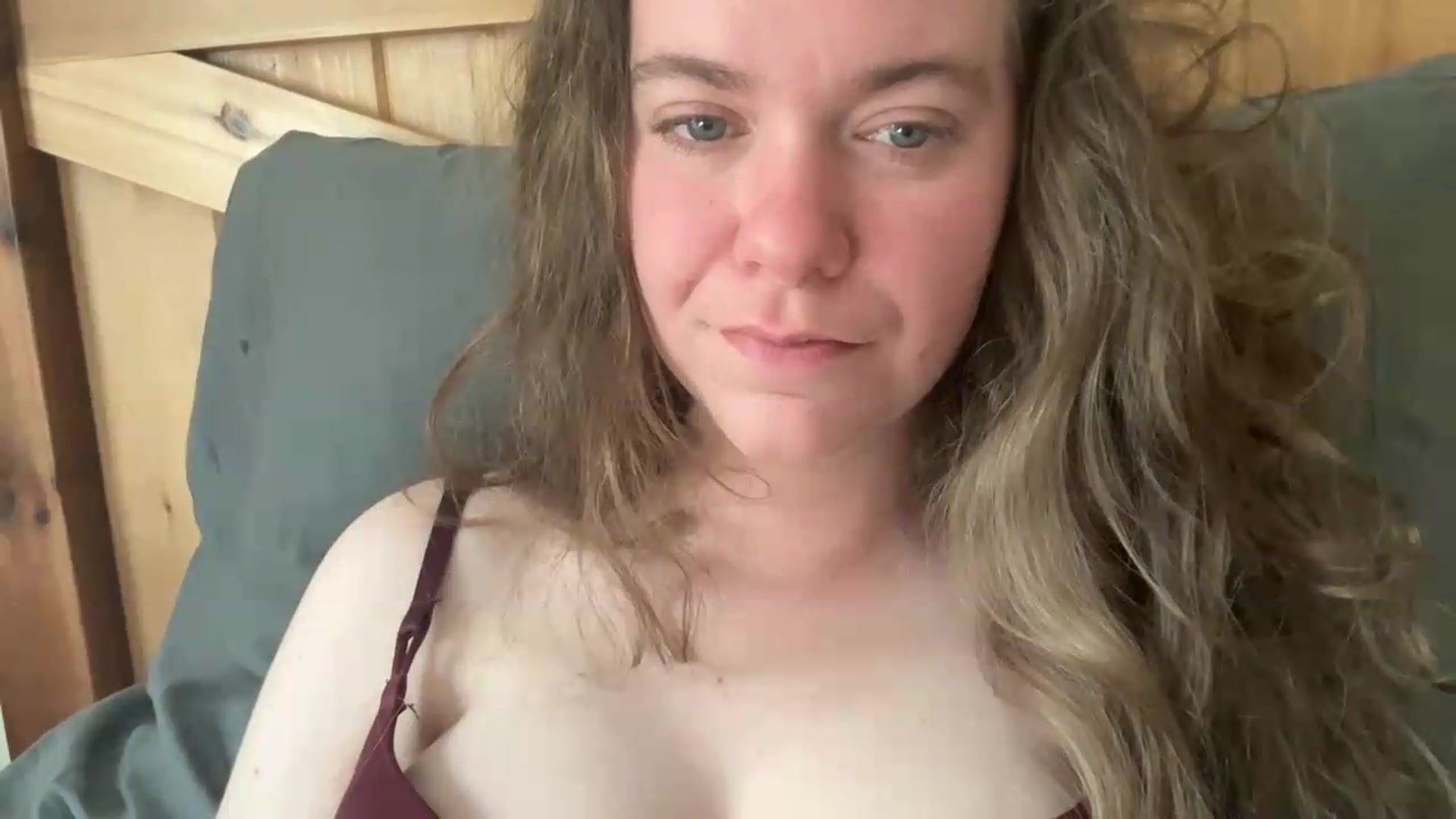 Gallery image thumbnail from Trixiegirl3's myfreecams stream on, 05/27/2026, 19:48 image 5 of 20