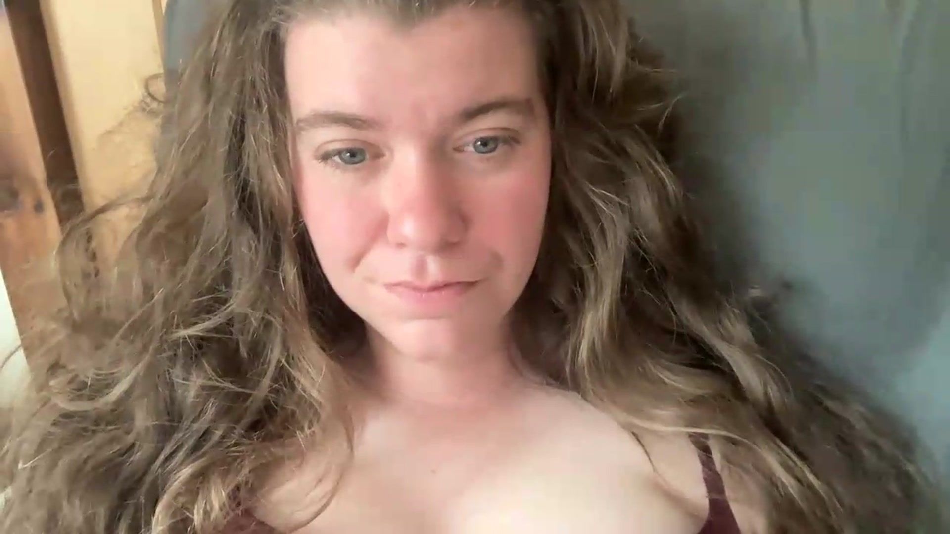 Gallery image thumbnail from Trixiegirl3's myfreecams stream on, 05/27/2026, 19:48 image 19 of 20