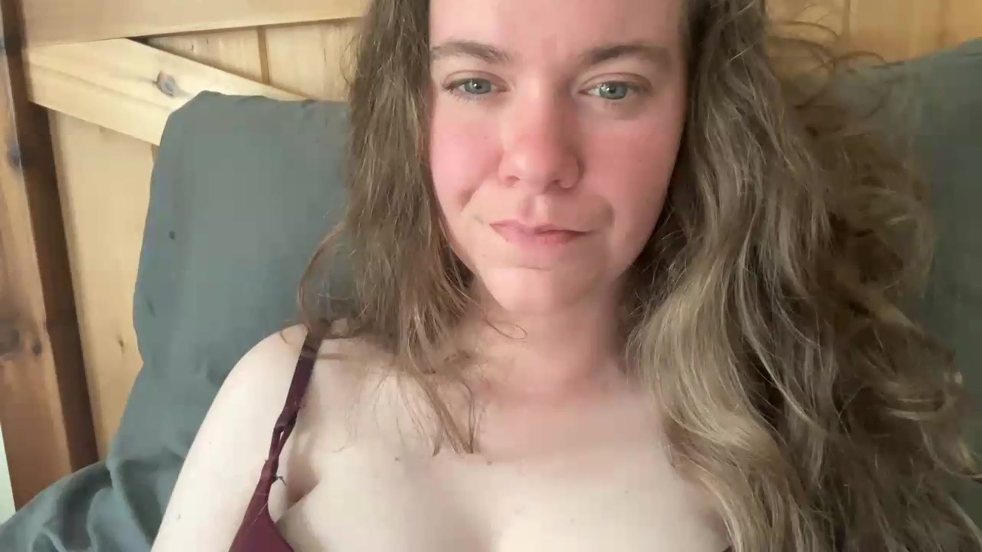 Gallery image thumbnail from Trixiegirl3's myfreecams stream on, 05/27/2026, 19:48 image 10 of 20